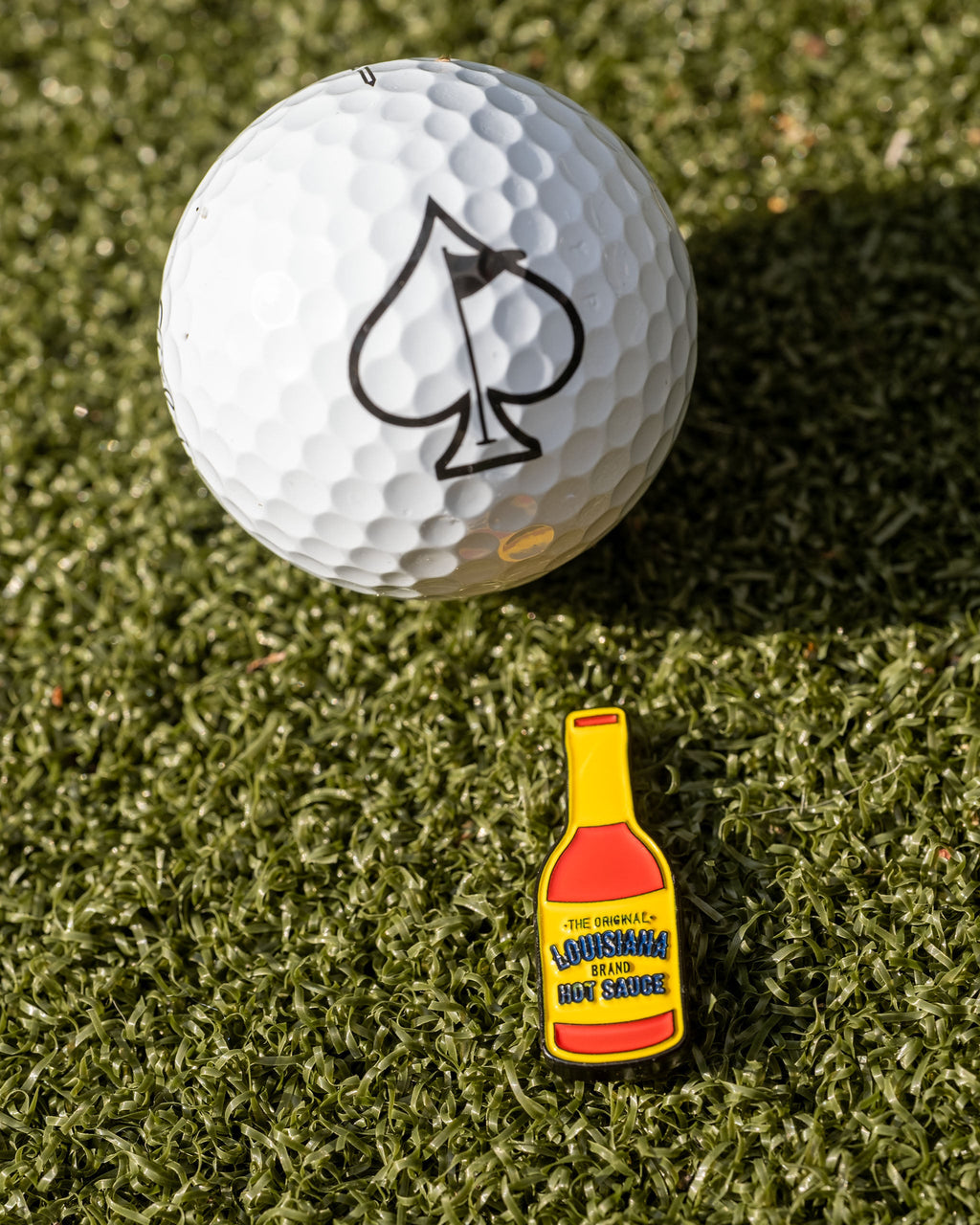 Louisiana Hot Sauce Ball Marker – Pins and Aces, view 5