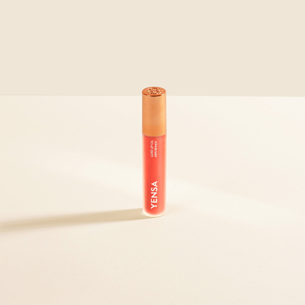 YENSA Luxe Lip Nourishing Oil with Hyaluronic + Vitamin E — detail shot 10