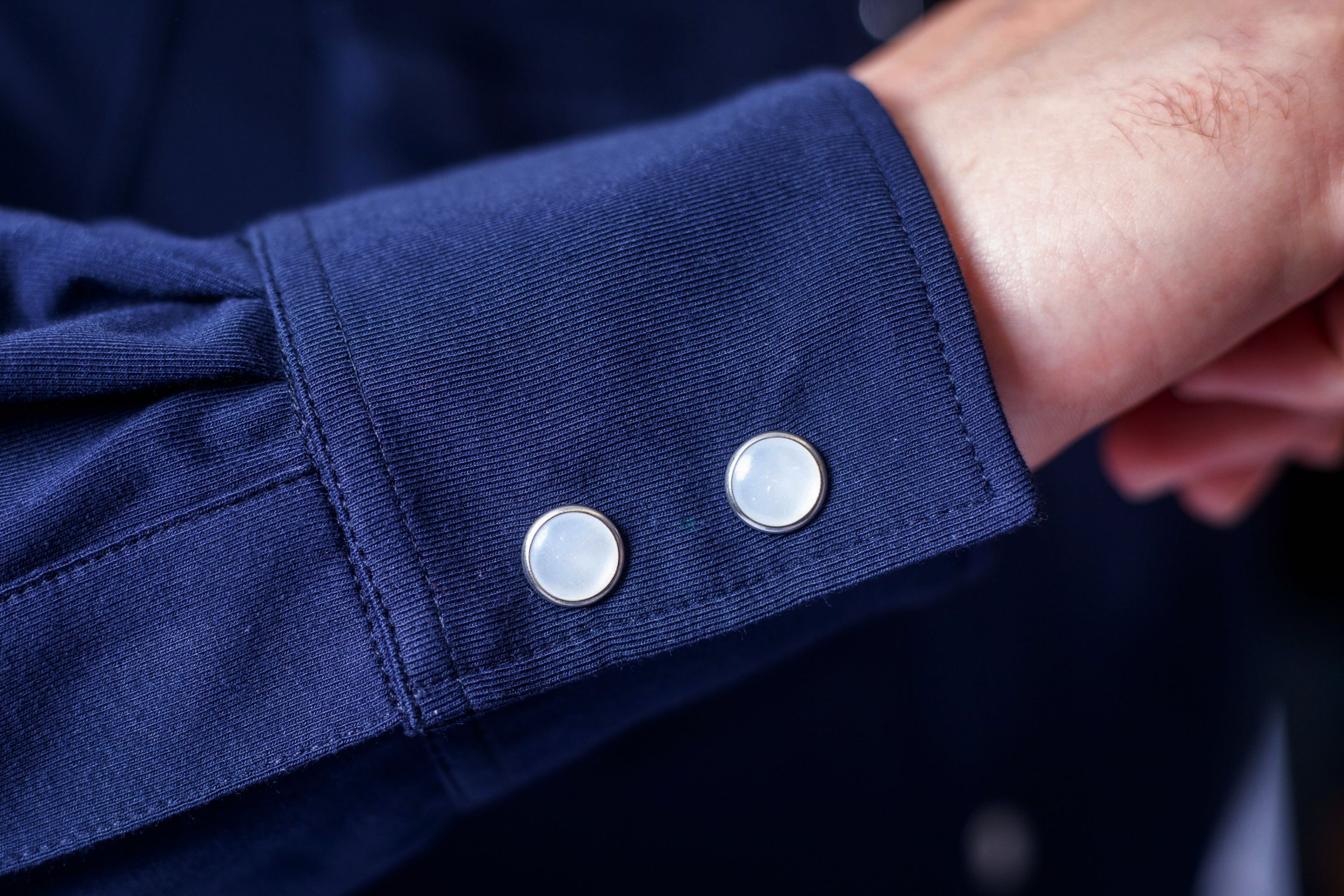 Buki Buki’s Cinqo Western Tech Shirt - Navy — detail close-up
