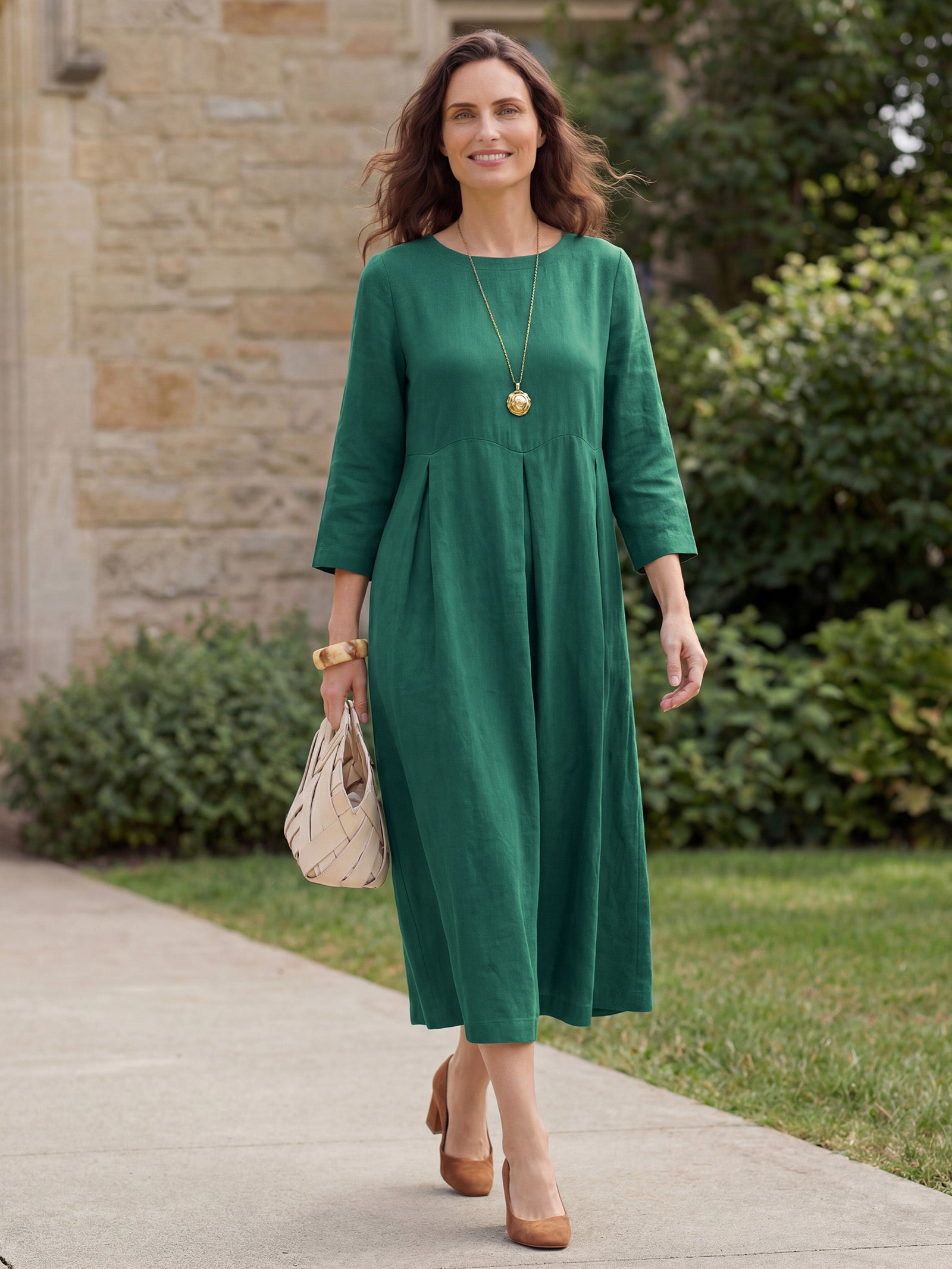 LINTICO 100% Linen Bateau Neck Pleated Maxi Dress ABIGAIL — construction detail