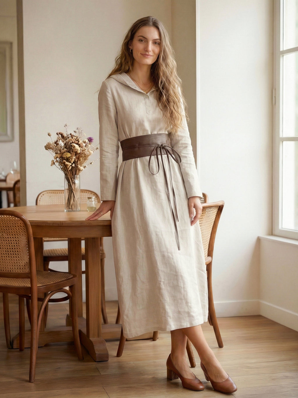 LINTICO 100% Linen Hooded Pullover Maxi Dress REBECCA — LINTICO branding close-up