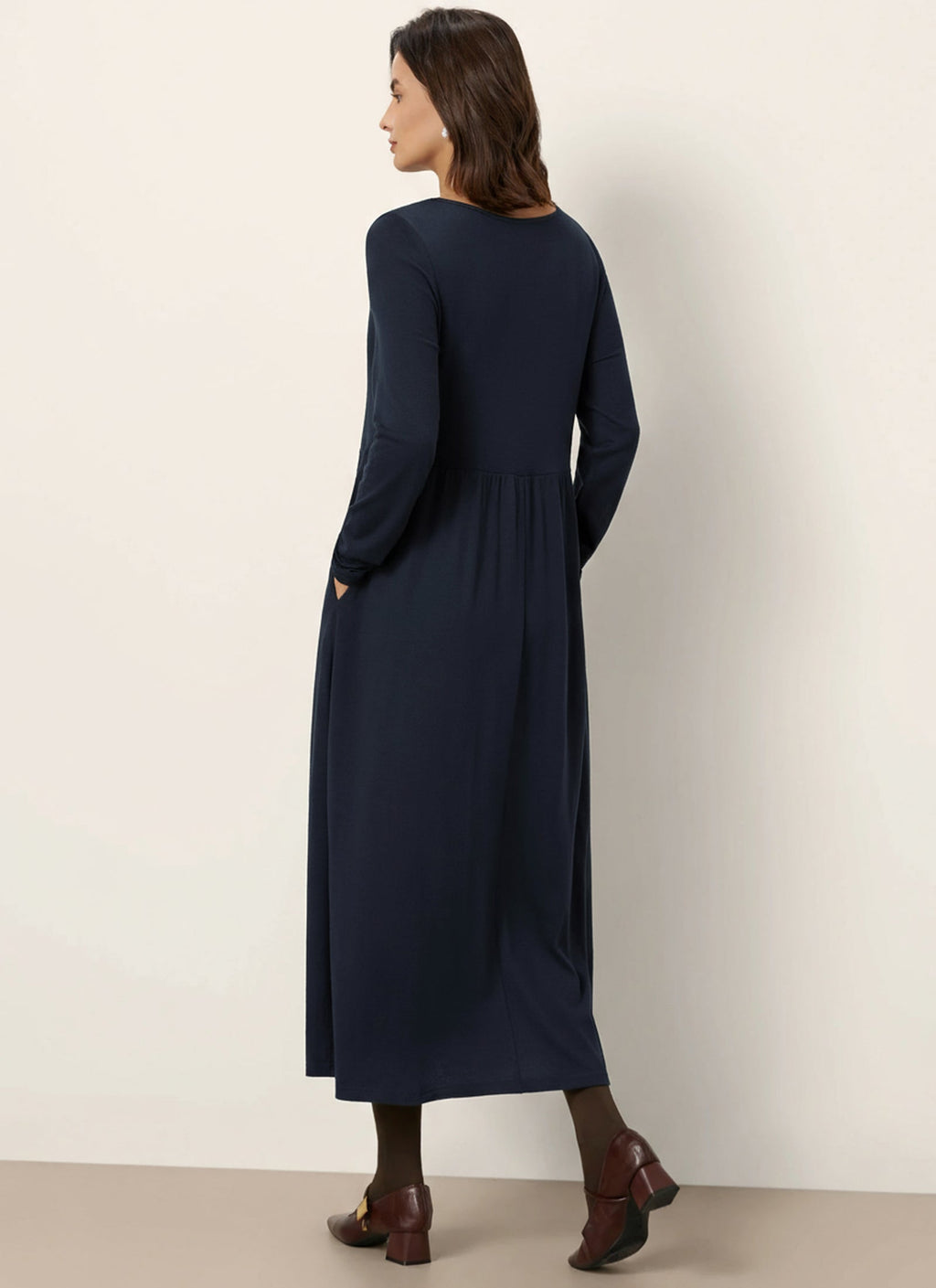 LINTICO Wool Layered Neck Pleated Maxi Dress BILLIE — detail shot 8