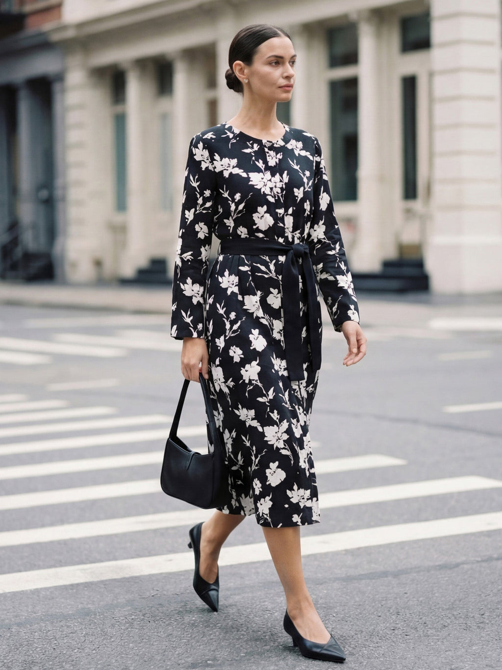 LINTICO 100% Linen Floral Printed Gathered Maxi Dress ELODIE — construction detail