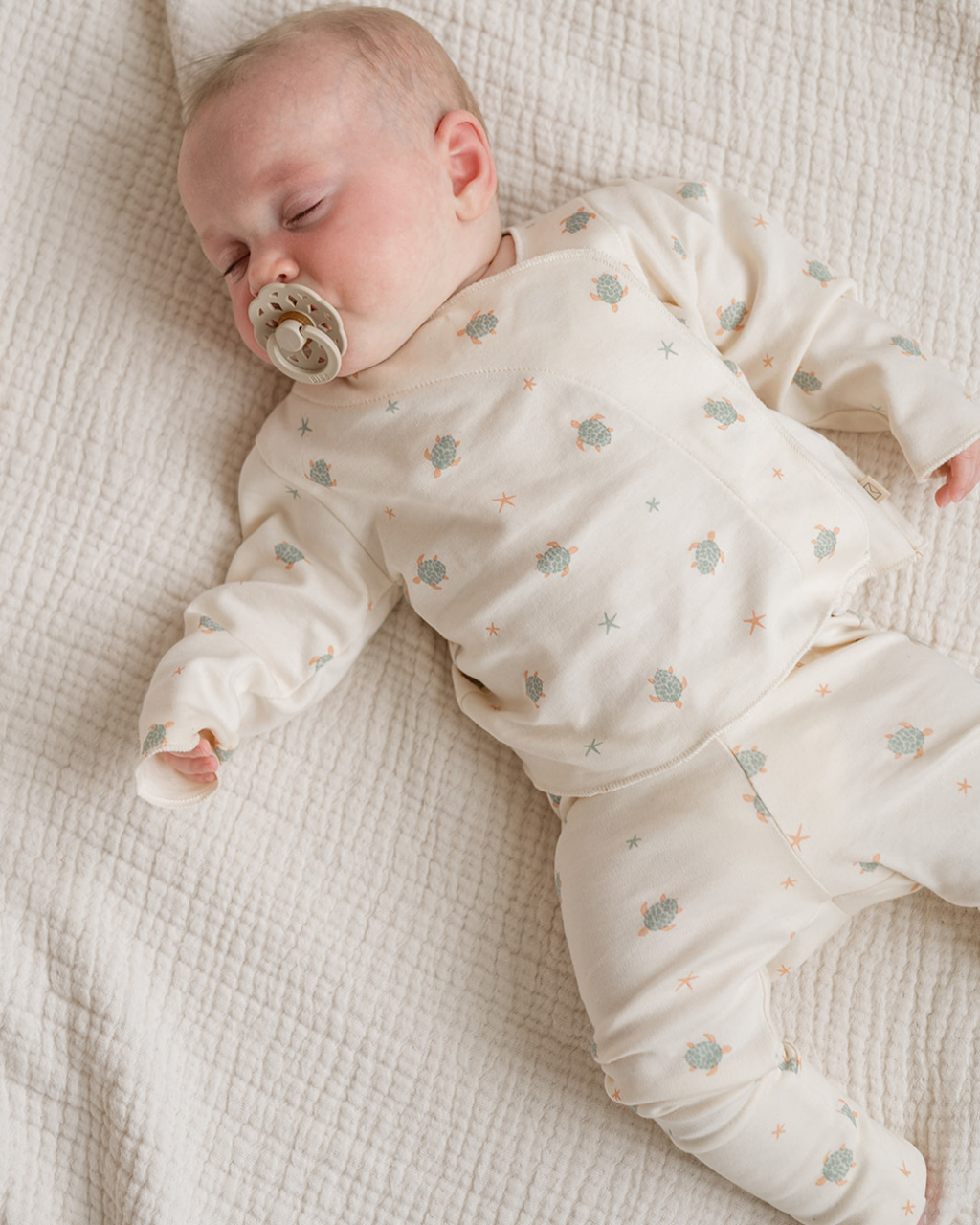 Dear Hayden Riley Magnetic Baby Set in Turtles — main product shot