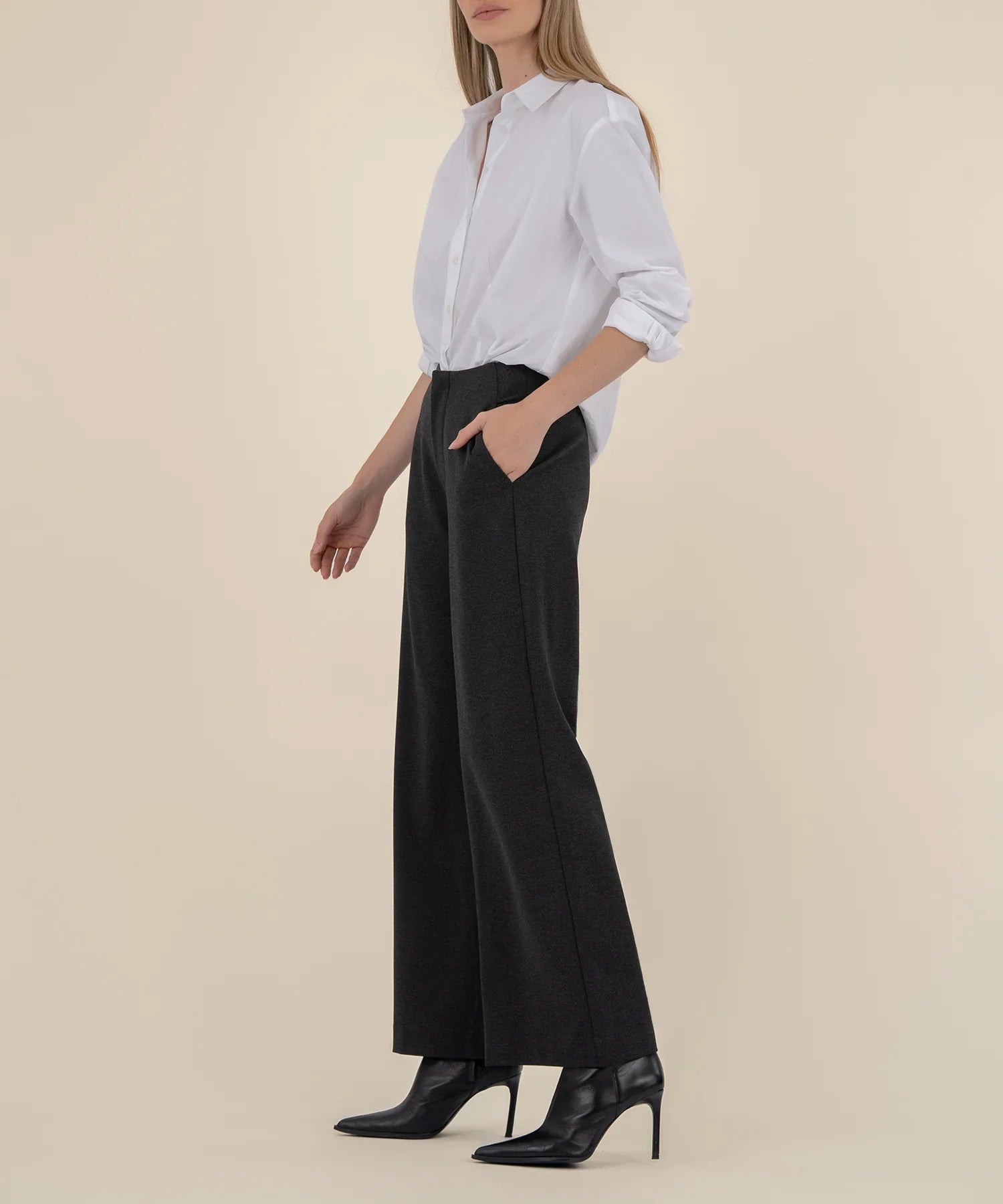 KADOU BOUTIQUE Meg Ponti High Rise Wide Leg Trouser — detail close-up
