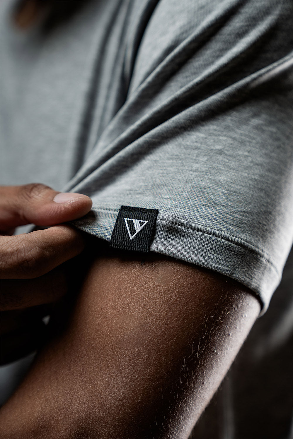 Varlo Men's Everyday Terra Tee (Ashline) — in-use photo
