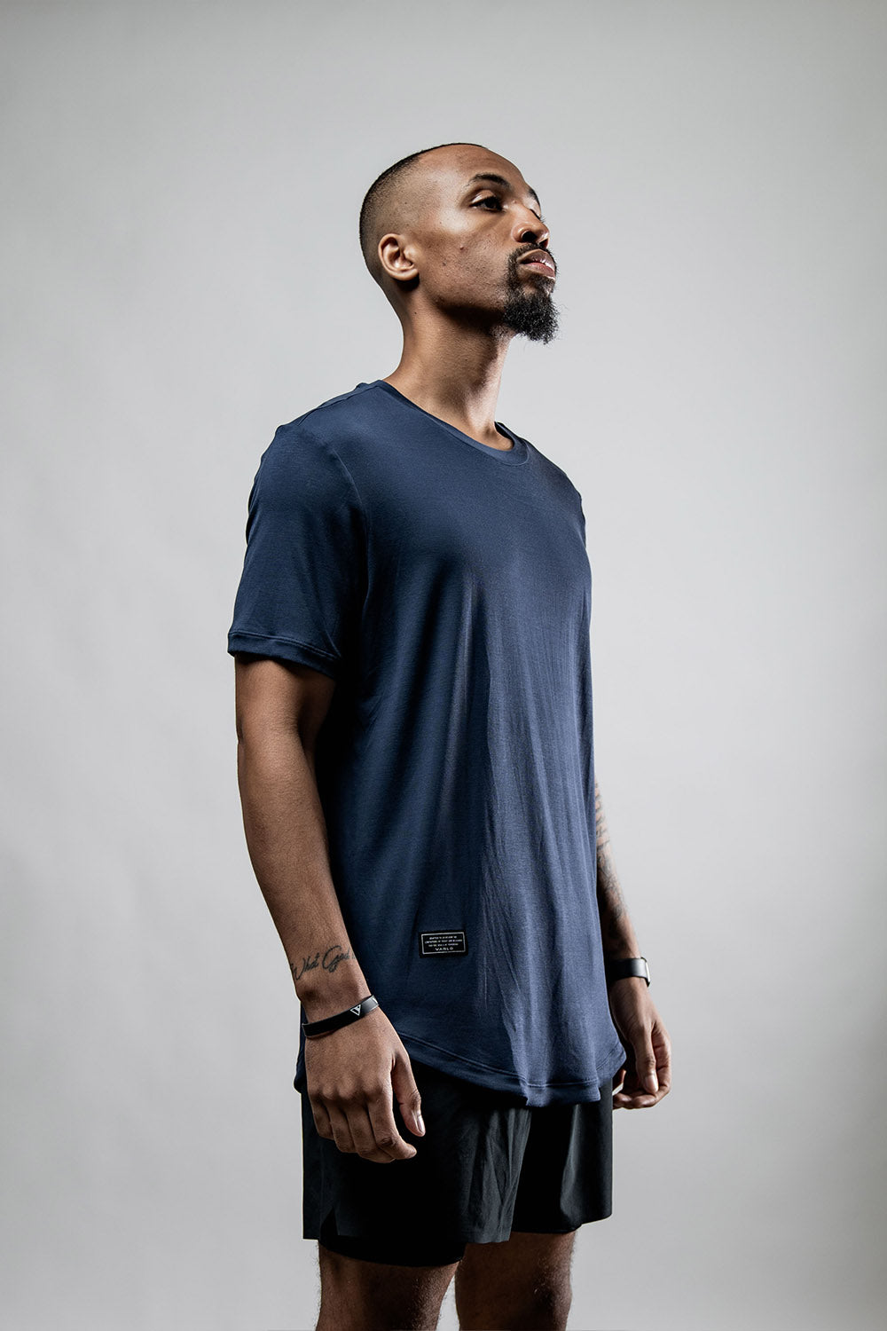 Varlo Men's Everyday Terra Tee (Deepline Blue) — detail shot 9