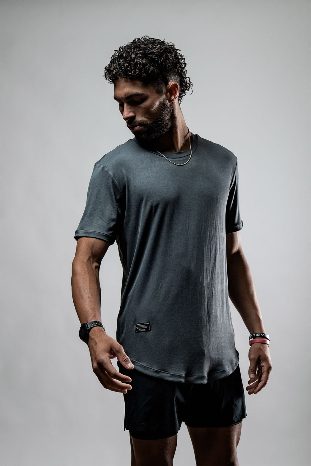 Varlo Men's Everyday Terra Tee (Onyx Drift) — back view