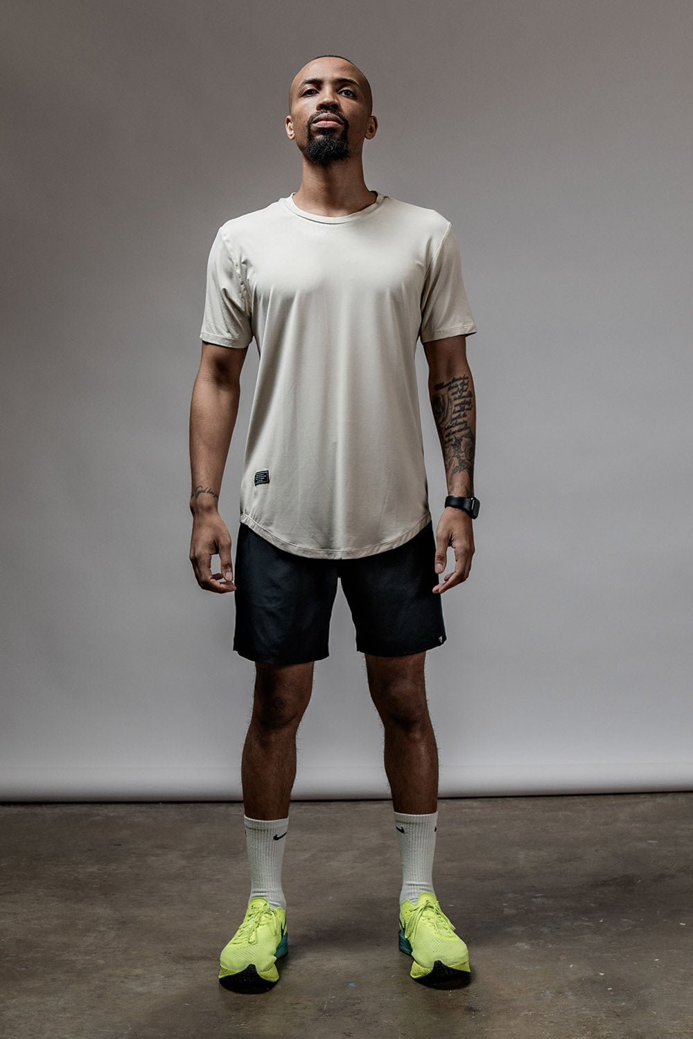 Varlo Men's Everyday Terra Tee (Sand Dust) — feature highlight