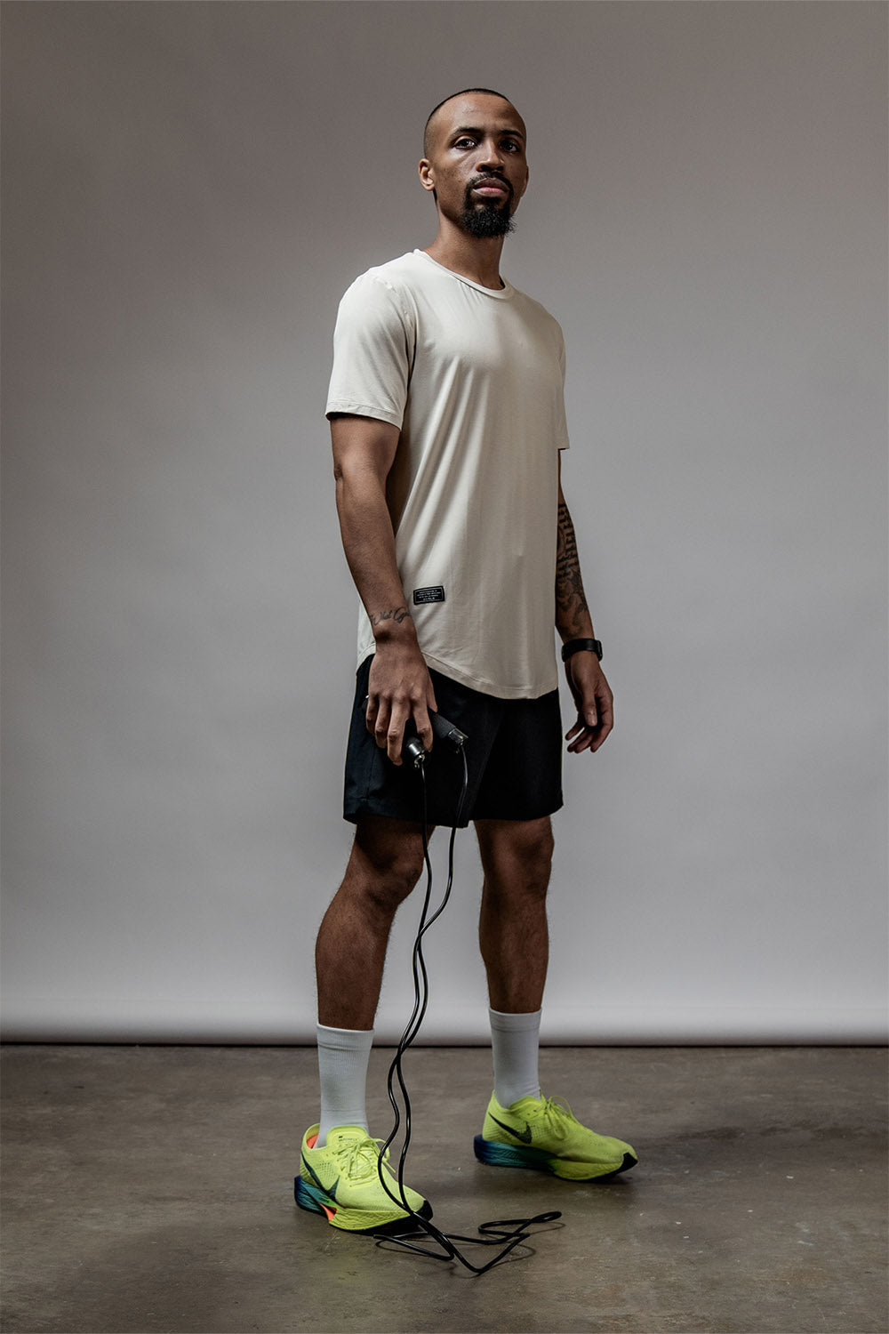 Varlo Men's Everyday Terra Tee (Sand Dust) — side view
