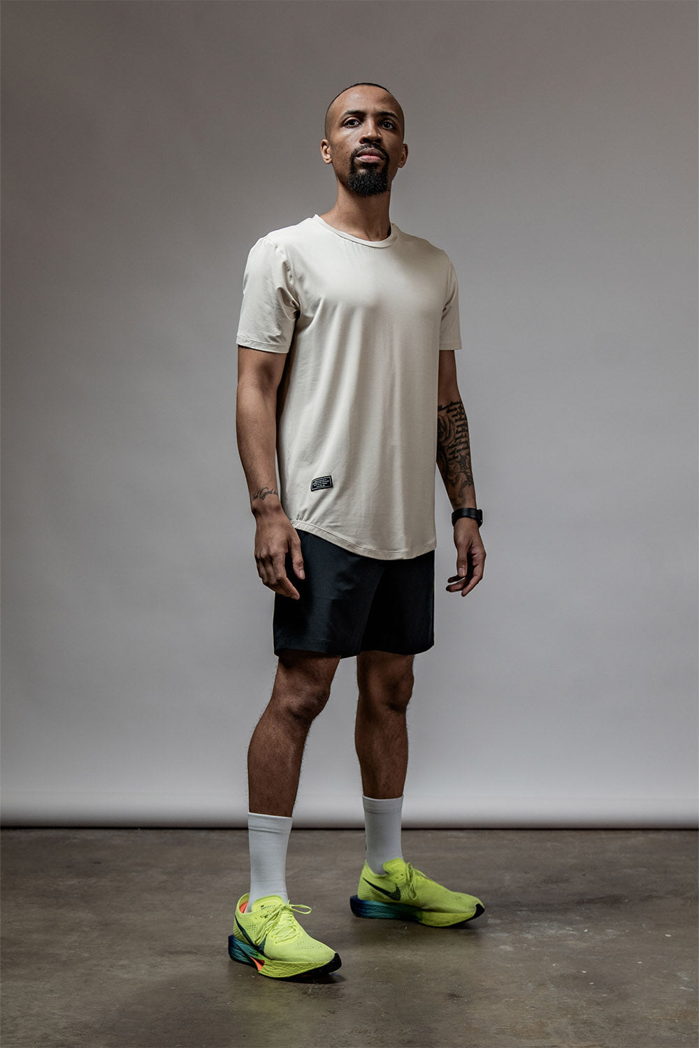 Varlo Men's Everyday Terra Tee (Sand Dust) — in-use photo
