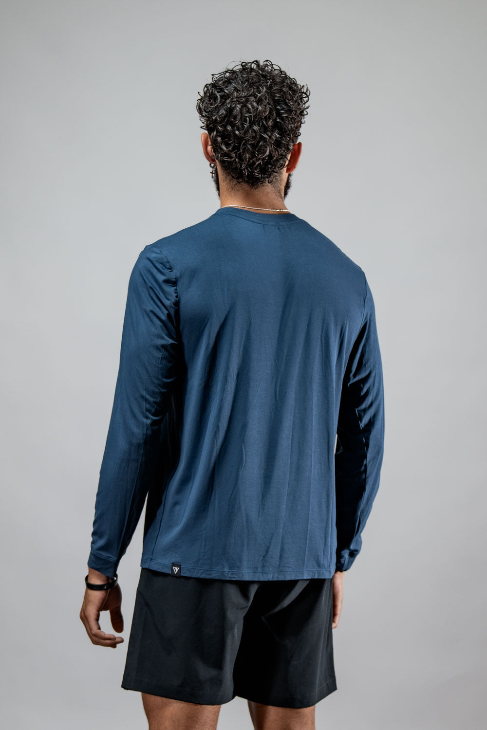 Varlo Men's Terra Recovery Field Shirt (Deepline Blue) — size reference