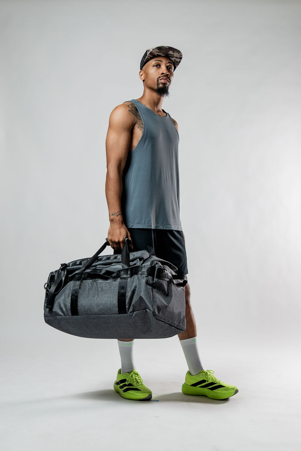 Varlo Men's Terra Recovery Tank (Ash Gray) — detail shot 9