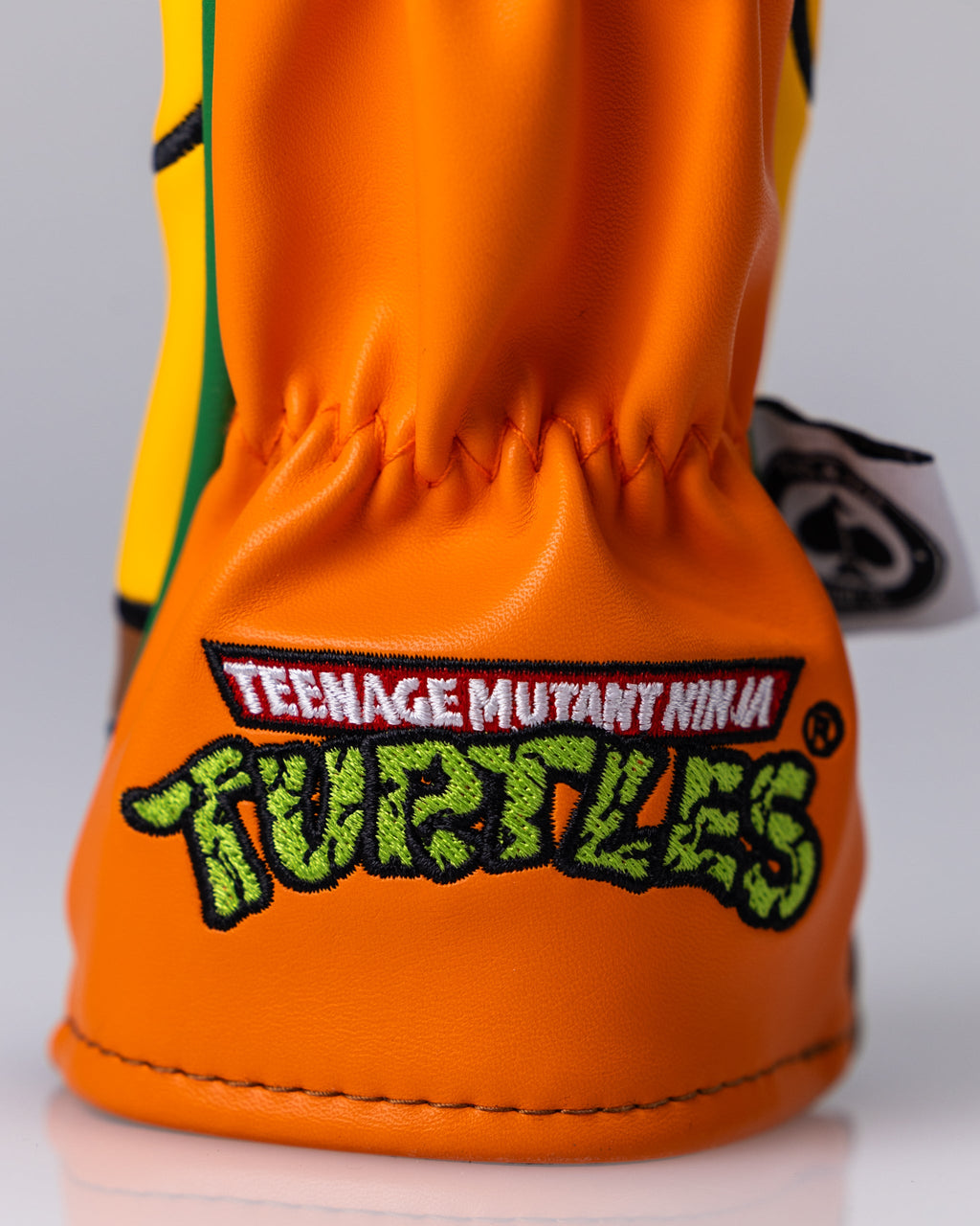 TMNT - Michelangelo Hybrid Cover – Pins and Aces, view 14