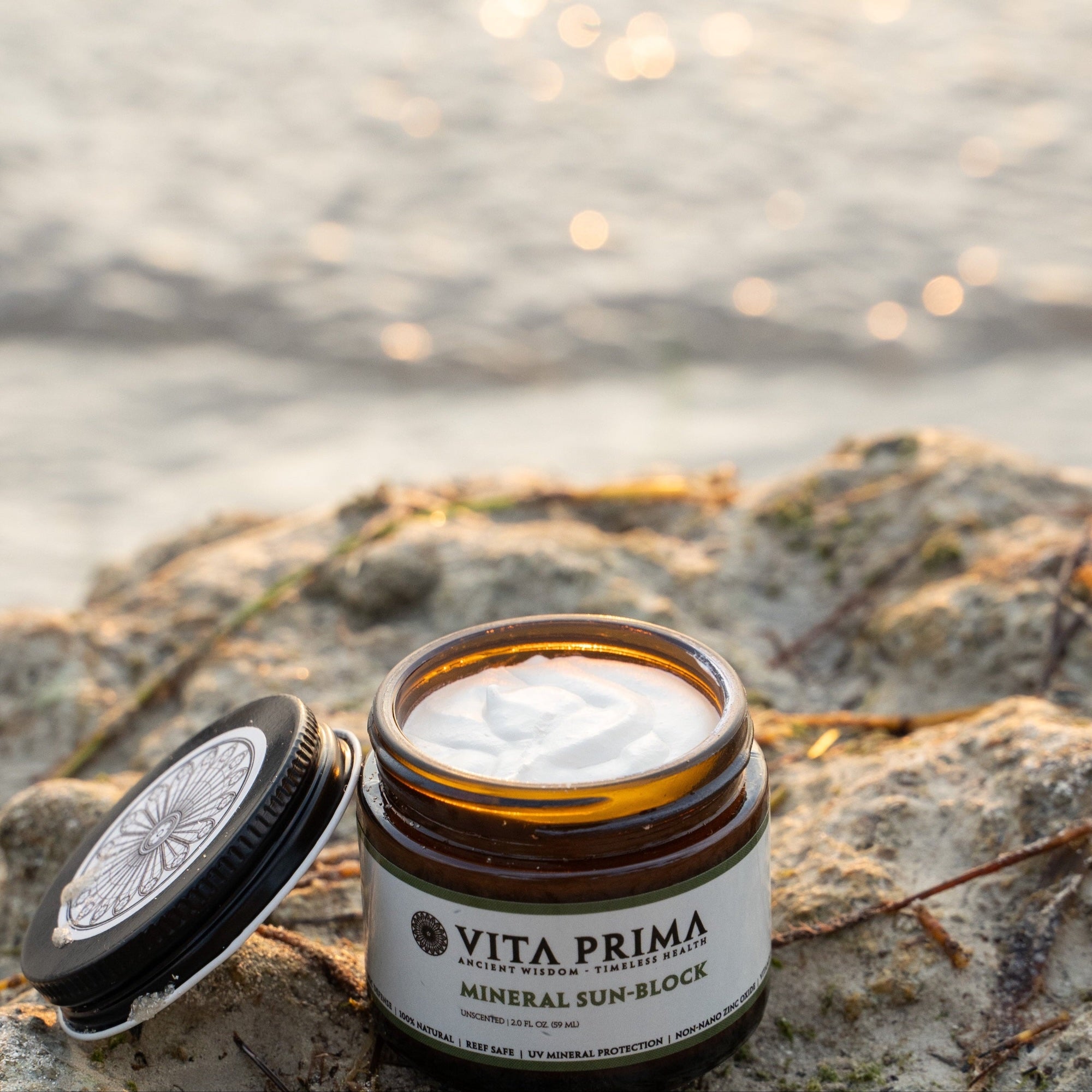 Vita Prima Mineral Sunblock — detail shot 6