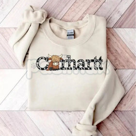 Minimalist Highland Cow Sweatshirt | Clean Silhouette Coo Jumper | Modern Farm Animal Graphic Tee | Simple Nature Lover Gift