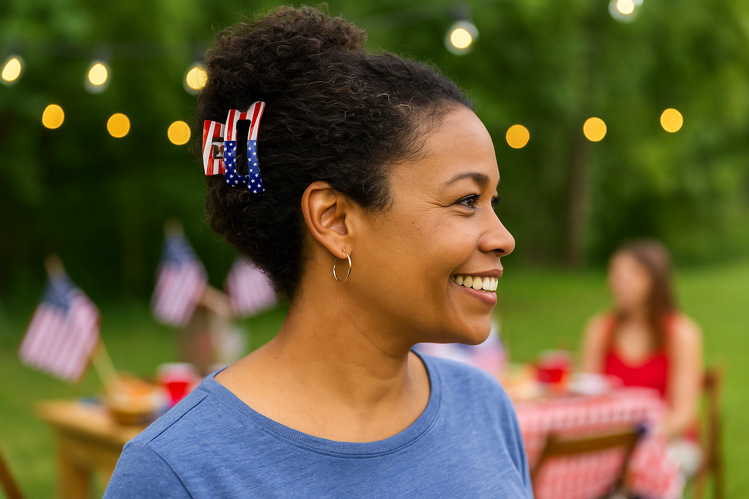 KADOU BOUTIQUE Stars and Stripes Clip — detail close-up