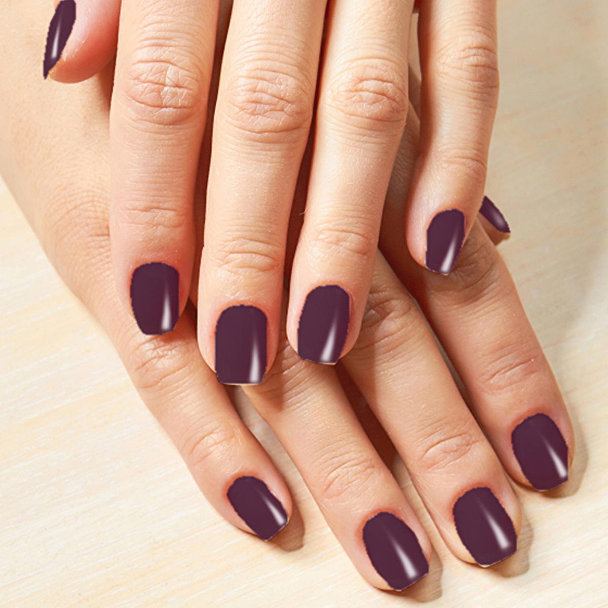 Flormar Nail Enamel - Long-Lasting, Vibrant Nail Color with Nail Care Benefits