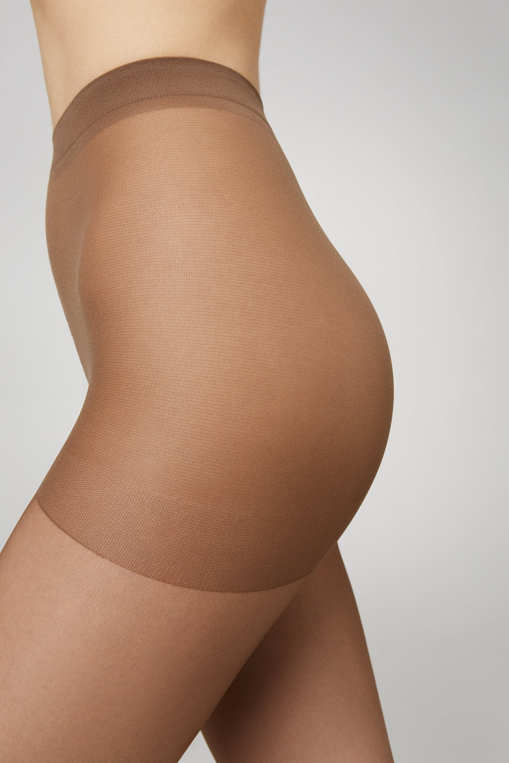 TheRanok.com Tights Conte Nuance 15 Den - Reinforced Shorts — product on model