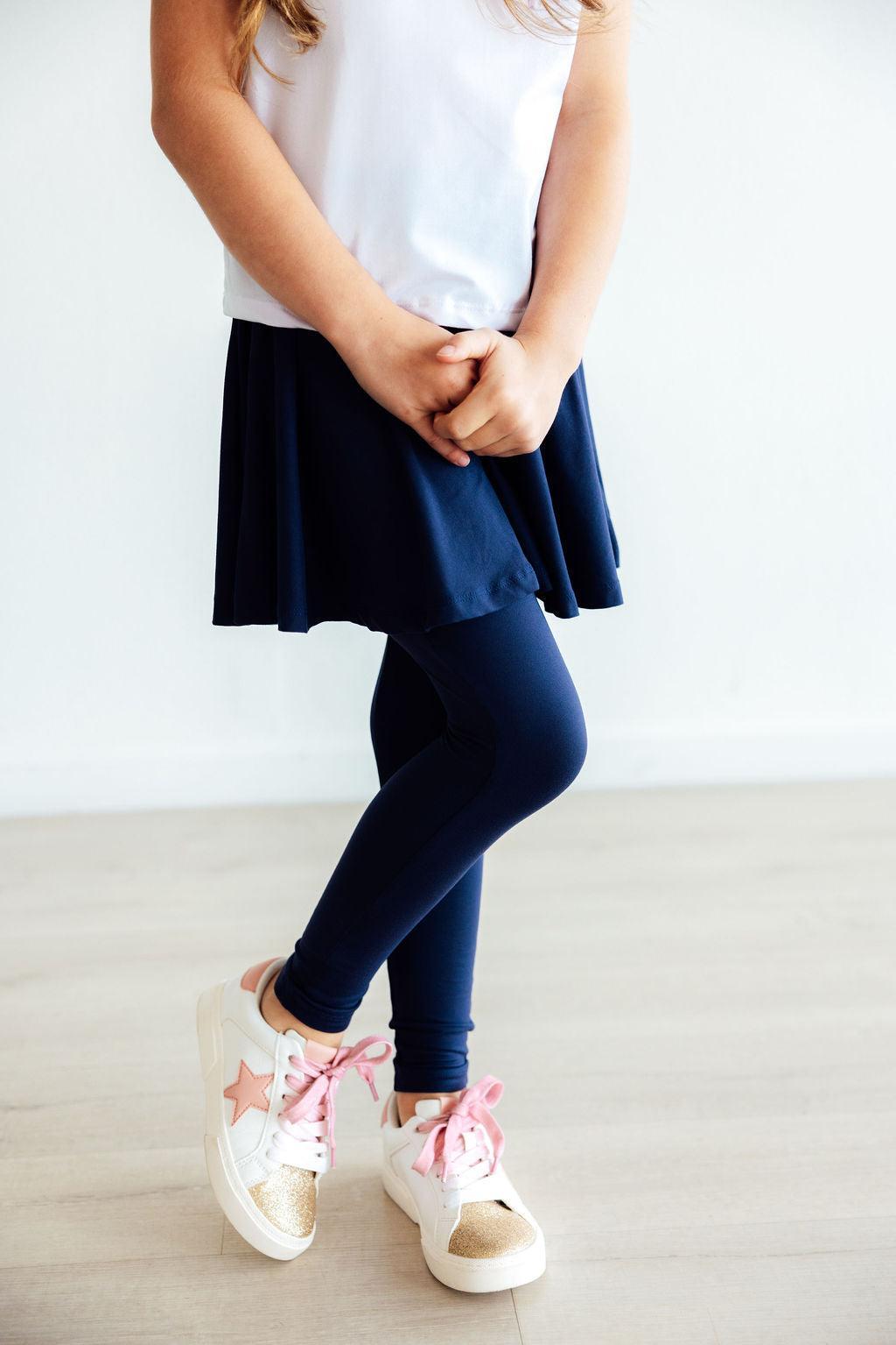 Mila & Rose ® Navy Twirl Skegging — lifestyle context