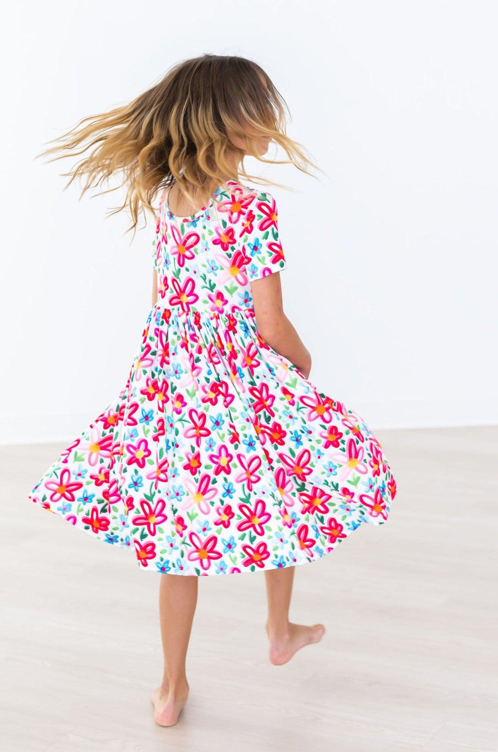Mila & Rose ® Neon Floral S/S Pocket Twirl Dress — detail close-up