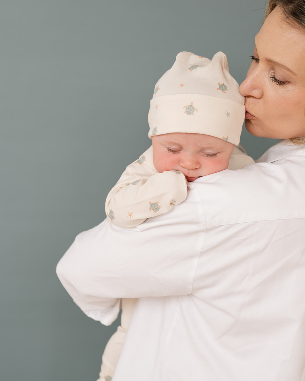 Dear Hayden Riley Magnetic Baby Set in Turtles — lifestyle context