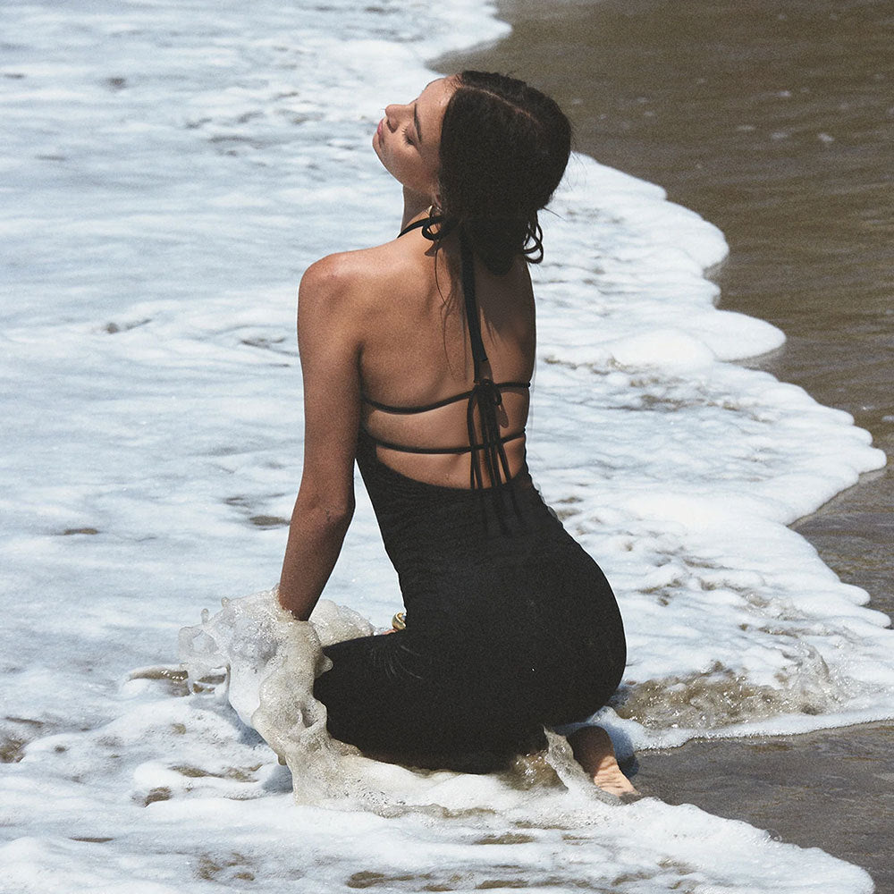 Bella Mia Sexy Hollow Out Cutout-out Halter Dress Women Summer Seaside Beach Backless Slit Slim Fit Niche Sexy Dress — detail and construction
