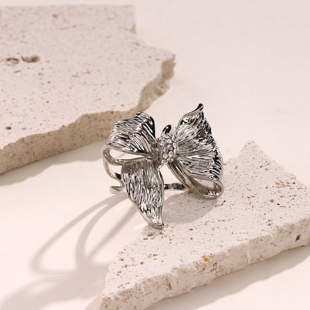 Mariam's Collection Versatile Accent Embroidered Bow Hijab Ring (MAC340) — comparison shot