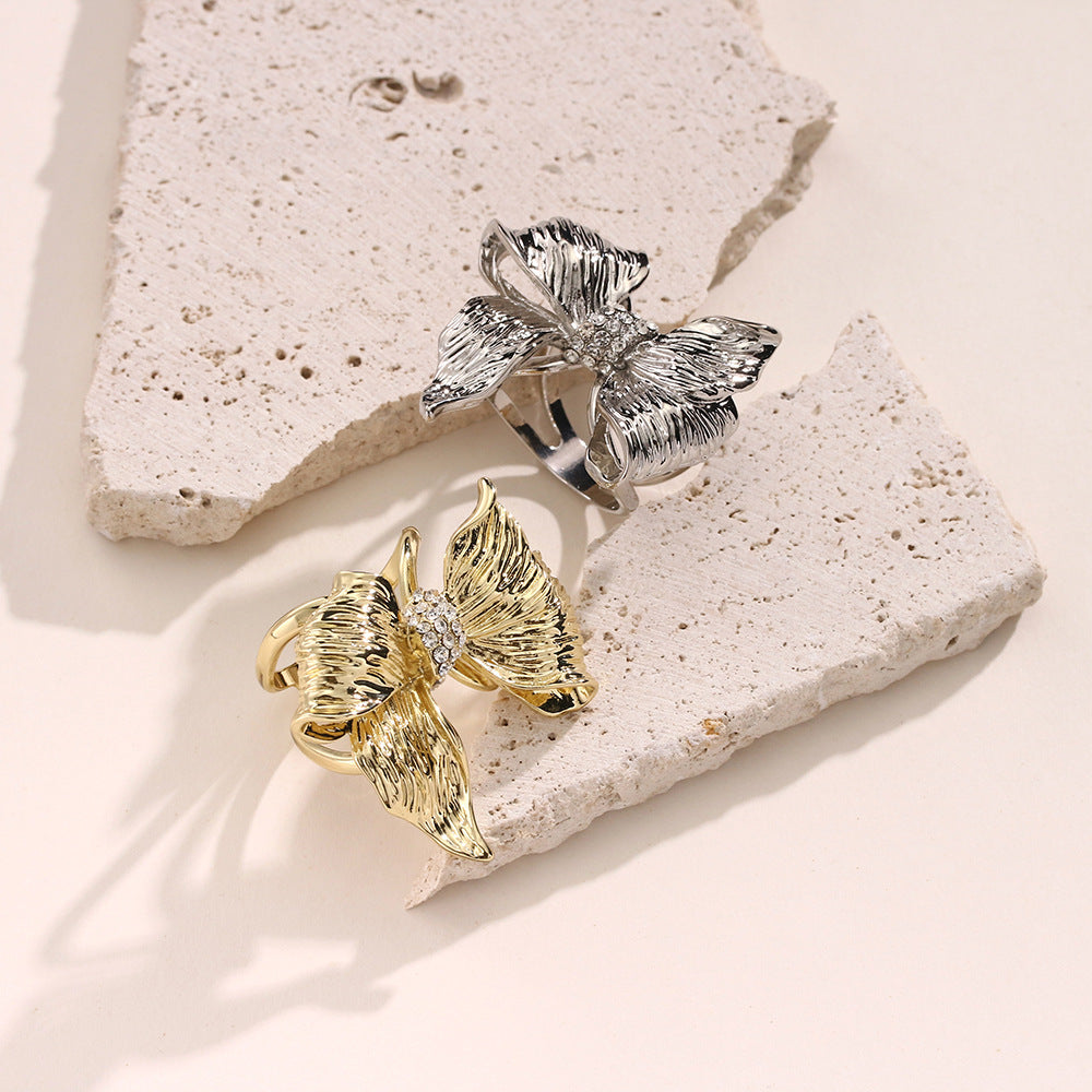 Mariam's Collection Versatile Accent Embroidered Bow Hijab Ring (MAC340) — detail shot 10