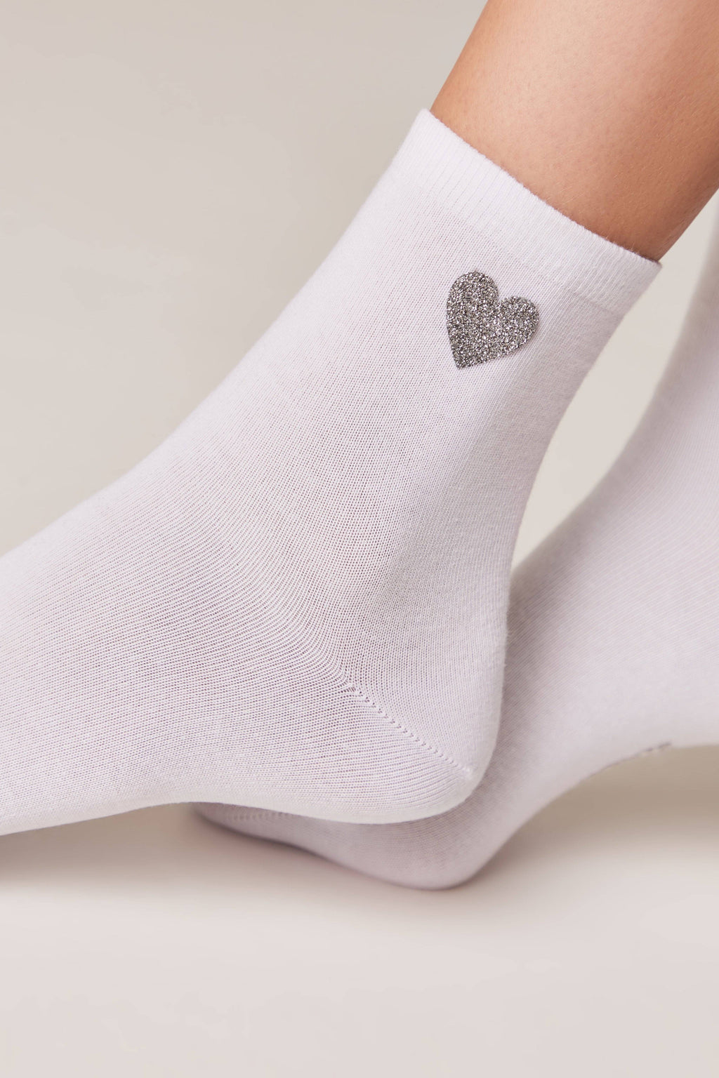 TheRanok.com Cotton Socks Conte Classic 427 - Shimmering Heart Pattern — side view