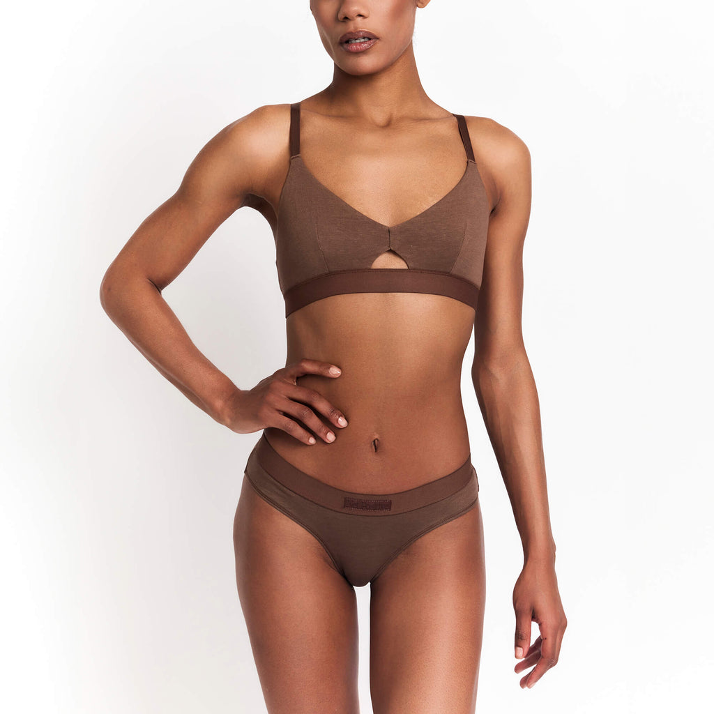 Net Positive Mid-Rise Brief — detail close-up