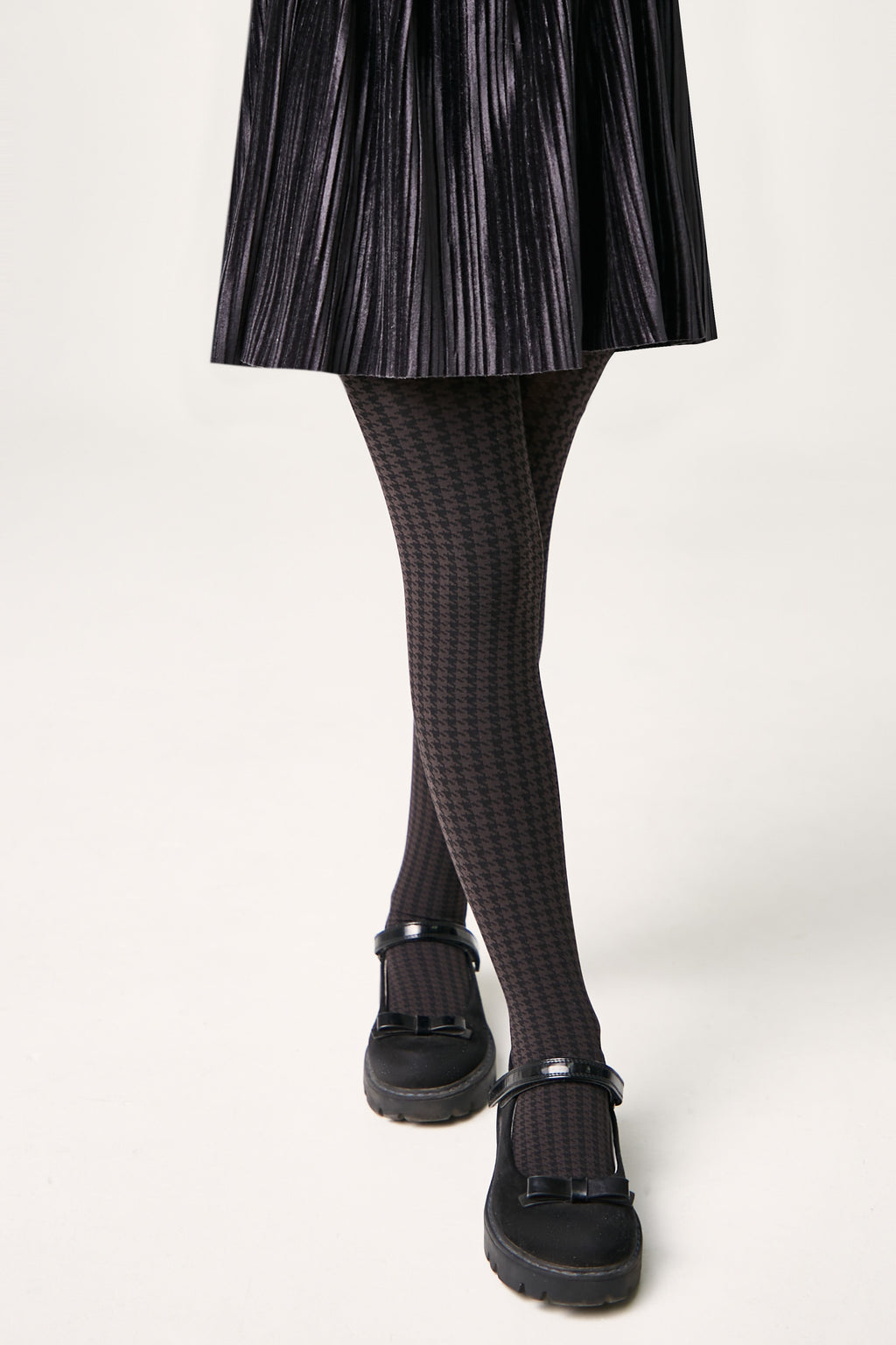 TheRanok.com Conte Tights for girls - Olivia 60 Den — lifestyle context