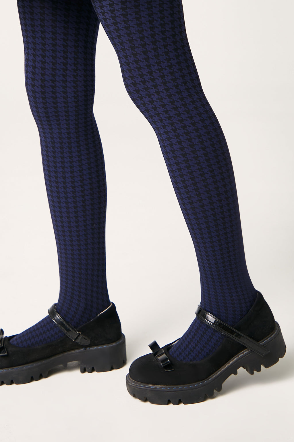 TheRanok.com Conte Tights for girls - Olivia 60 Den — product on model
