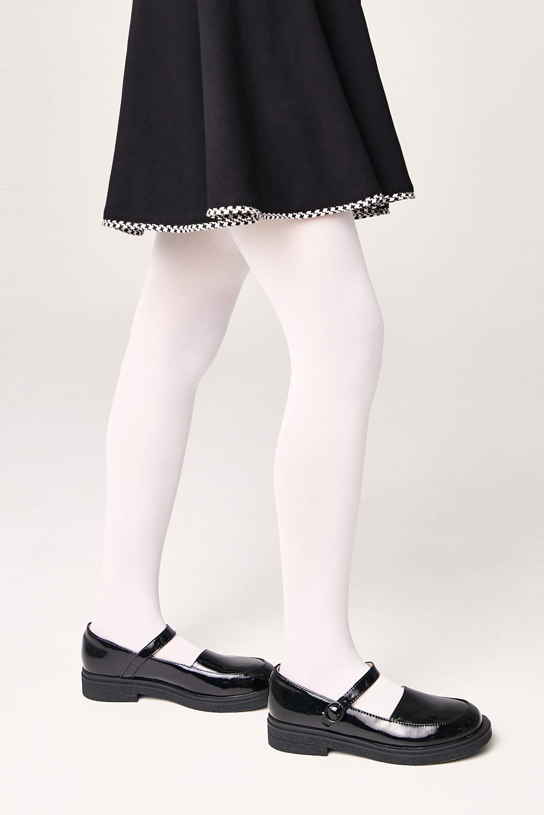 TheRanok.com Conte Tights for girls - Only Teens 40 Den — product on model