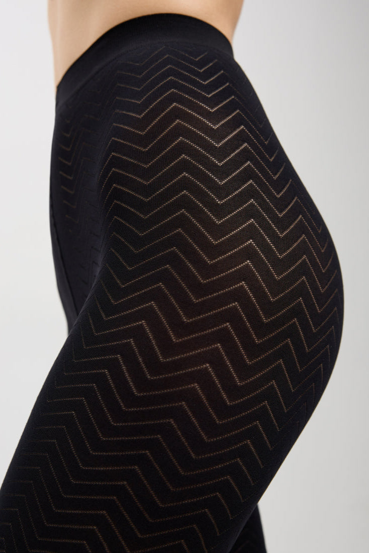 TheRanok.com Fantasy Tights Conte Orient - Zigzag pattern — lifestyle context