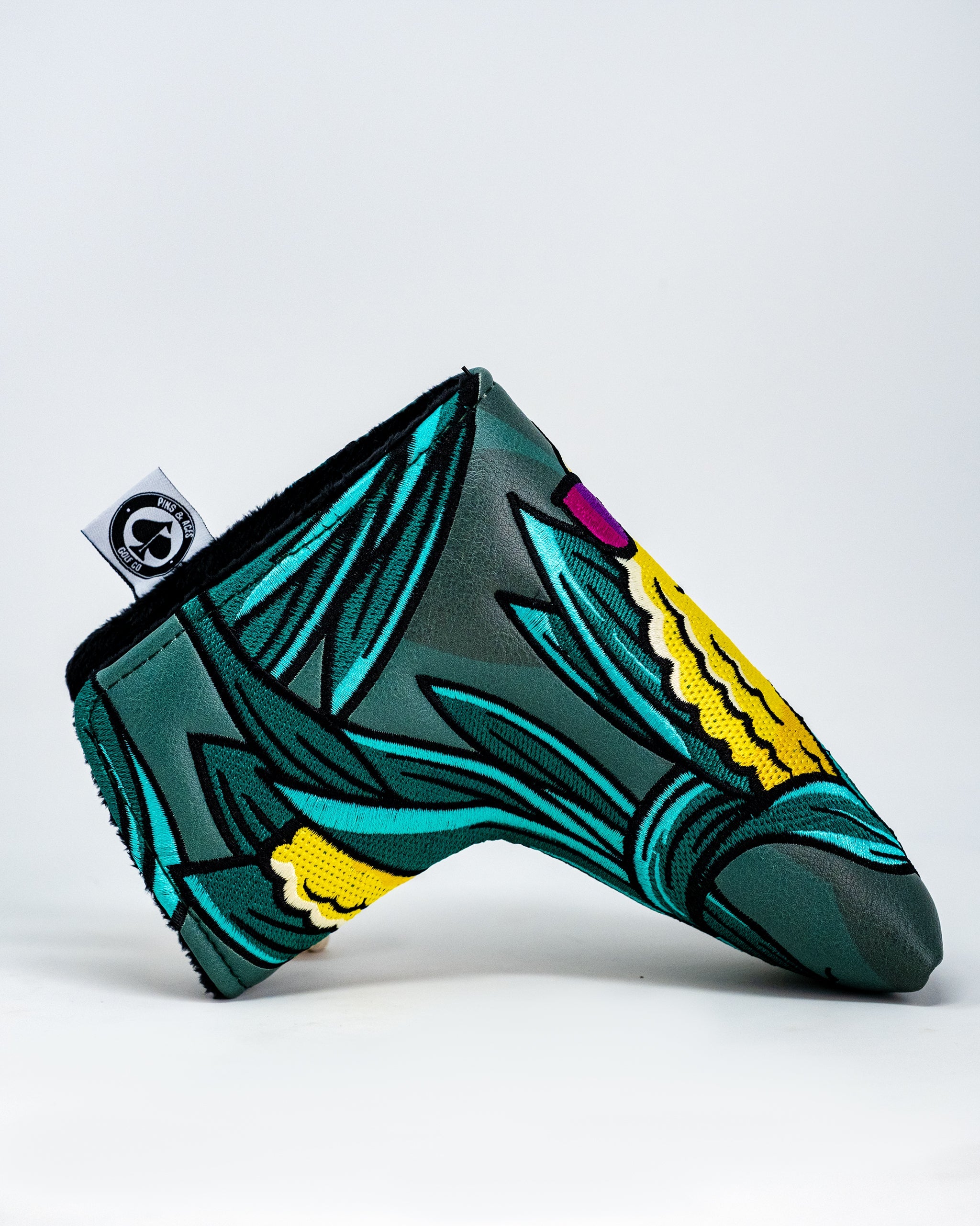 Corn Star Blade Putter Cover – Pins and Aces, view 6