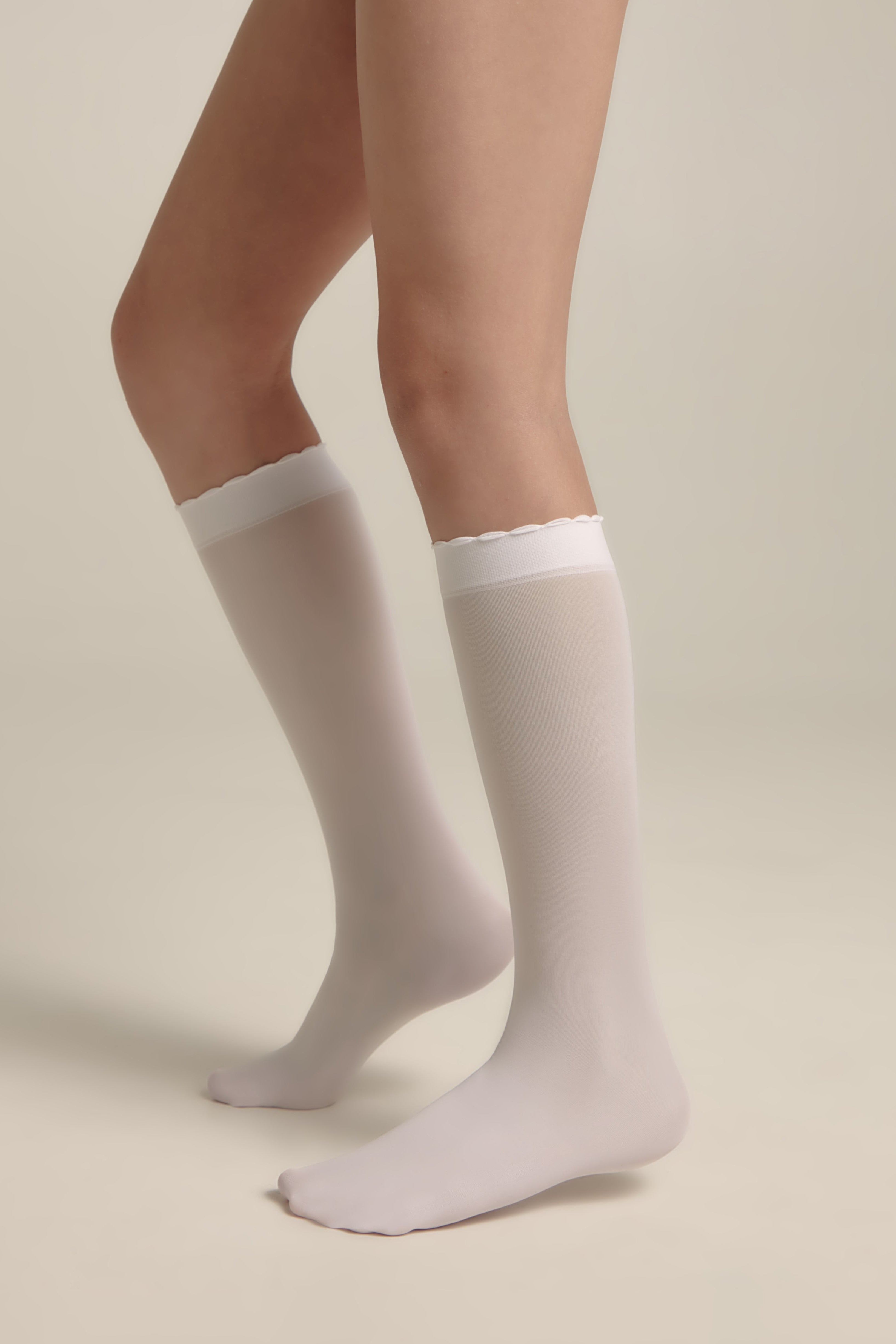 TheRanok.com Conte Knee-High Socks for girls - Princess 40 Den — detail close-up