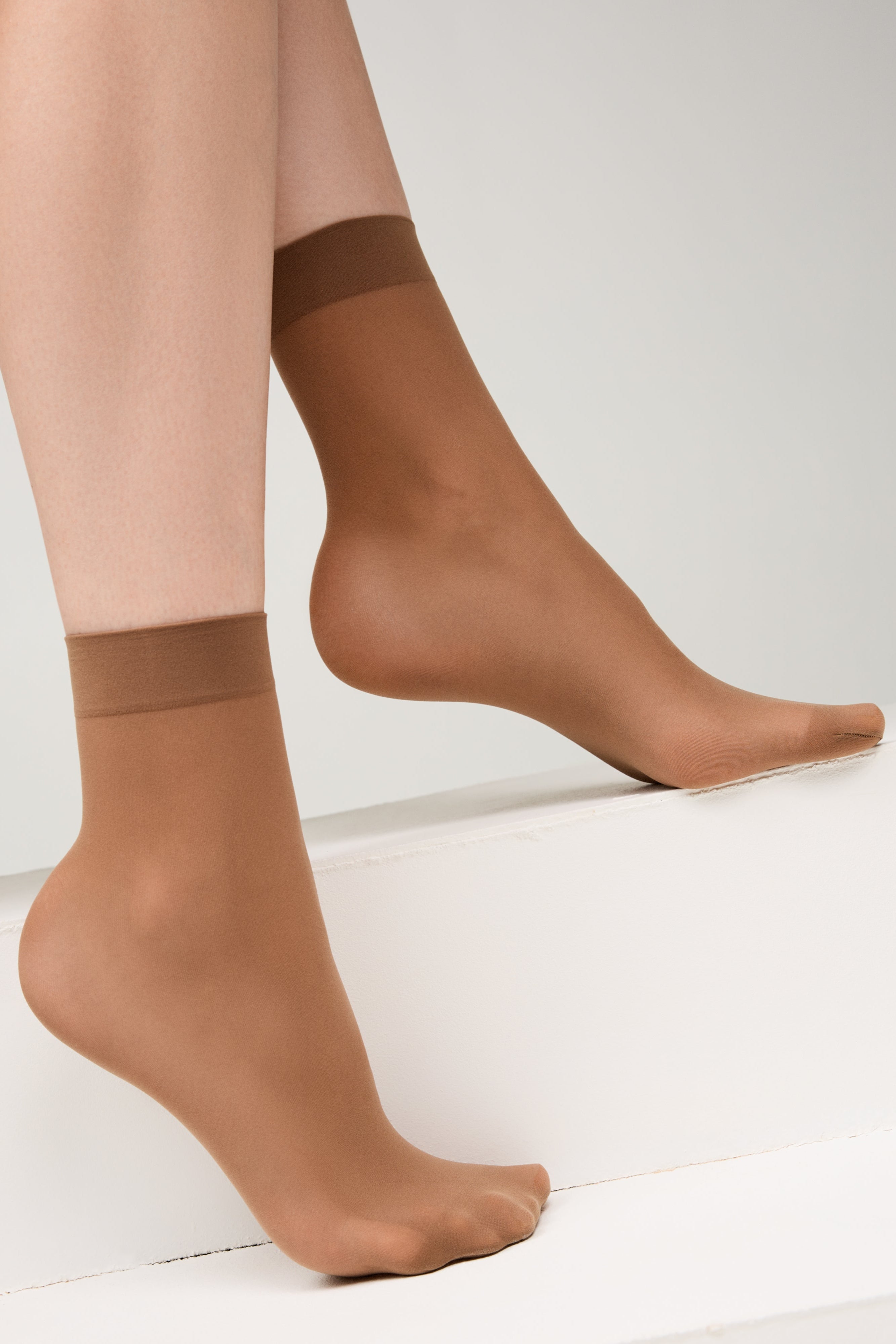 TheRanok.com Socks Conte Pudra 20 Den (2 pairs) — product on model