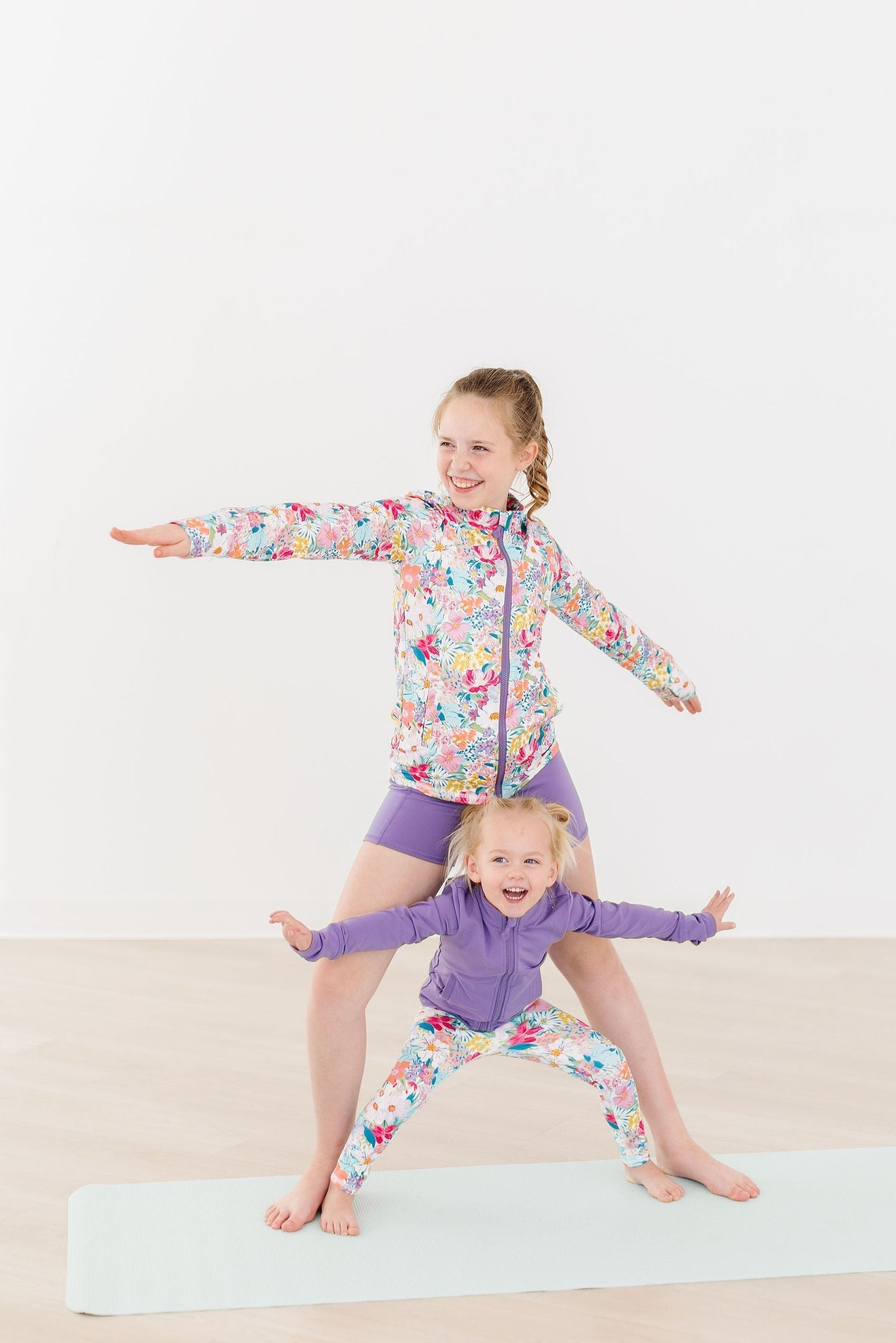 Mila & Rose ® SALE Petal Power Active Legging — lifestyle context