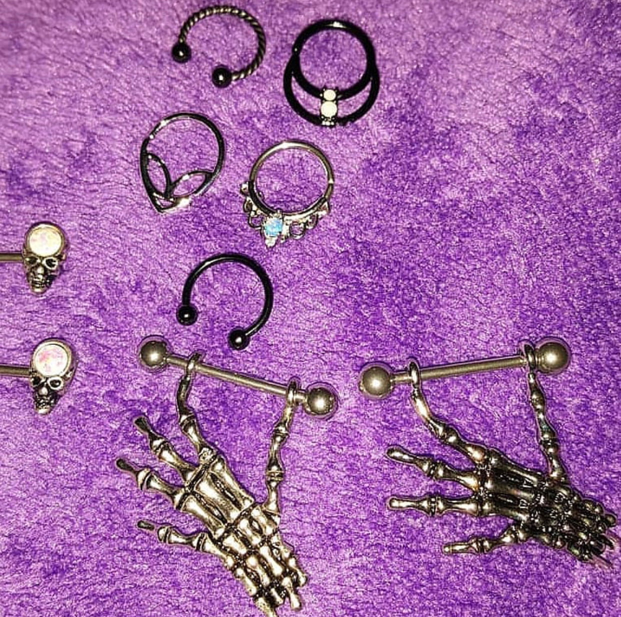 BodyCandy 14G 3/4 Skeleton Hand Dangle Nipple Shield Set — detail close-up
