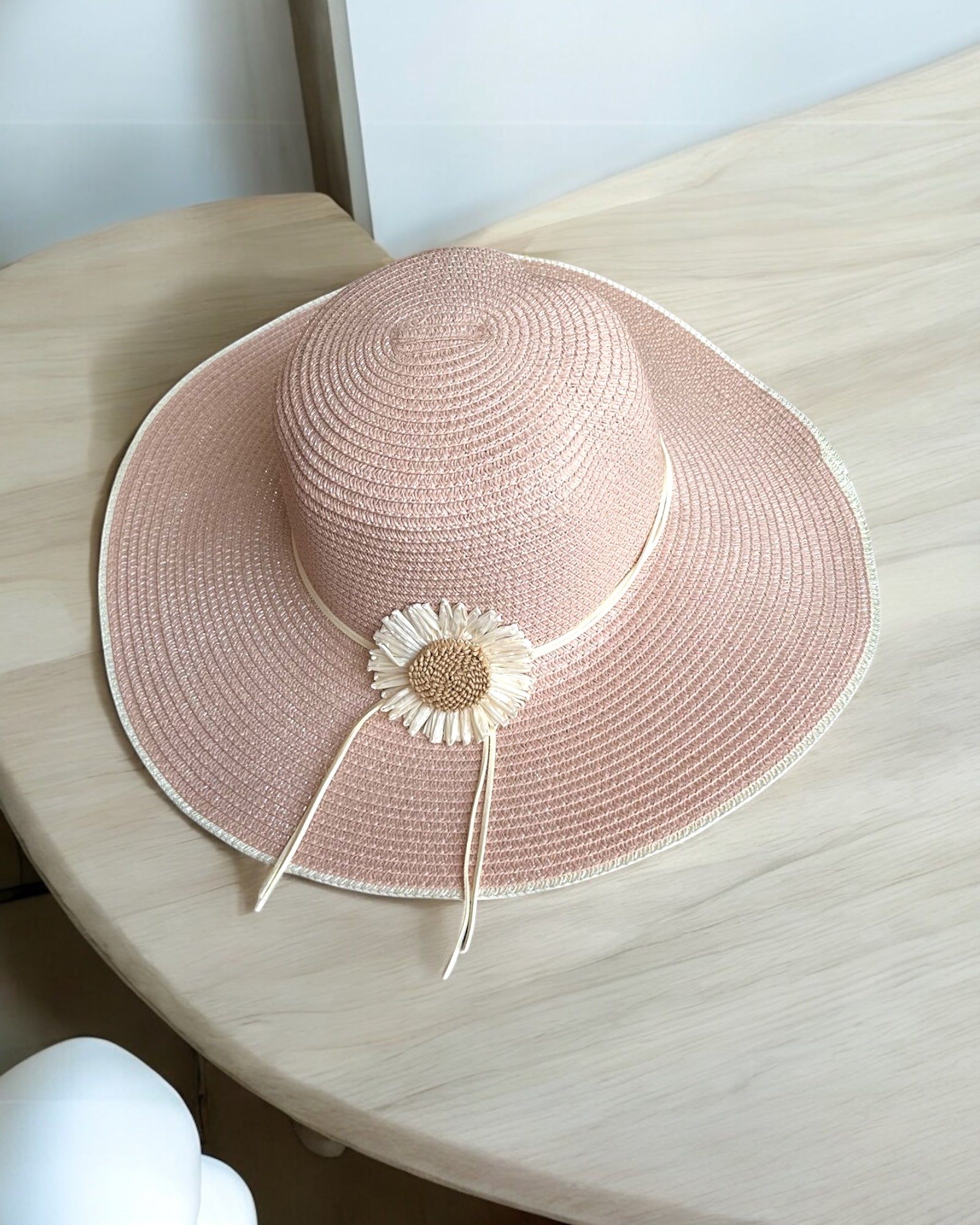 KADOU BOUTIQUE Women's 4" Brim Sun Hat With Sunflower — main product shot