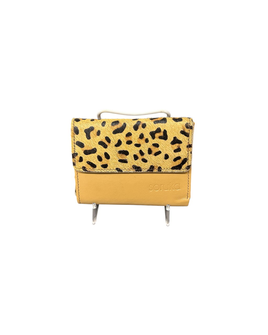 KADOU BOUTIQUE Soruka Rings Wallet - Print — product on model