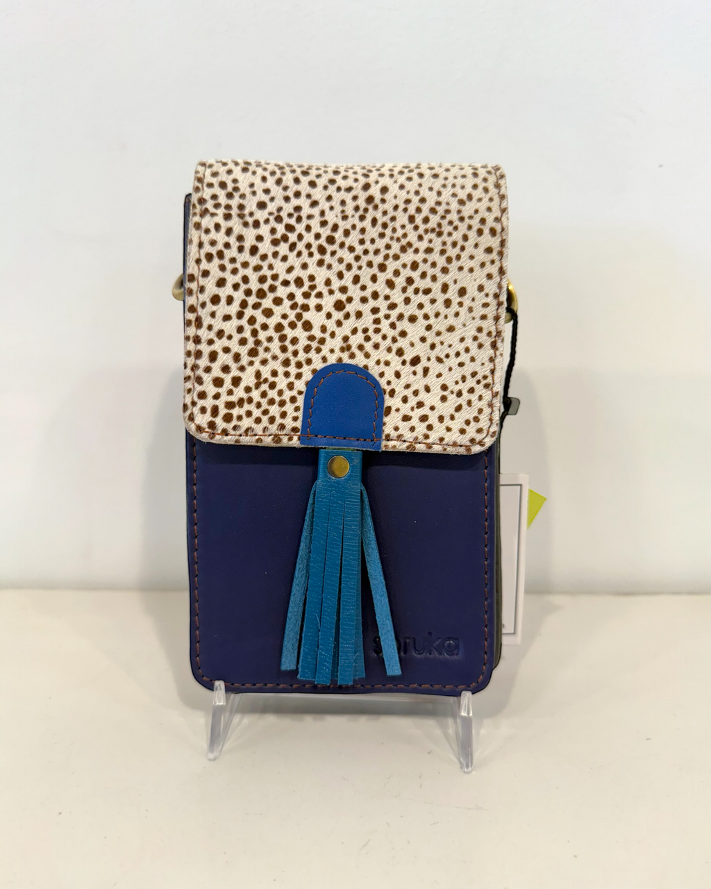 KADOU BOUTIQUE Soruka GIA Phone Bag — detail close-up