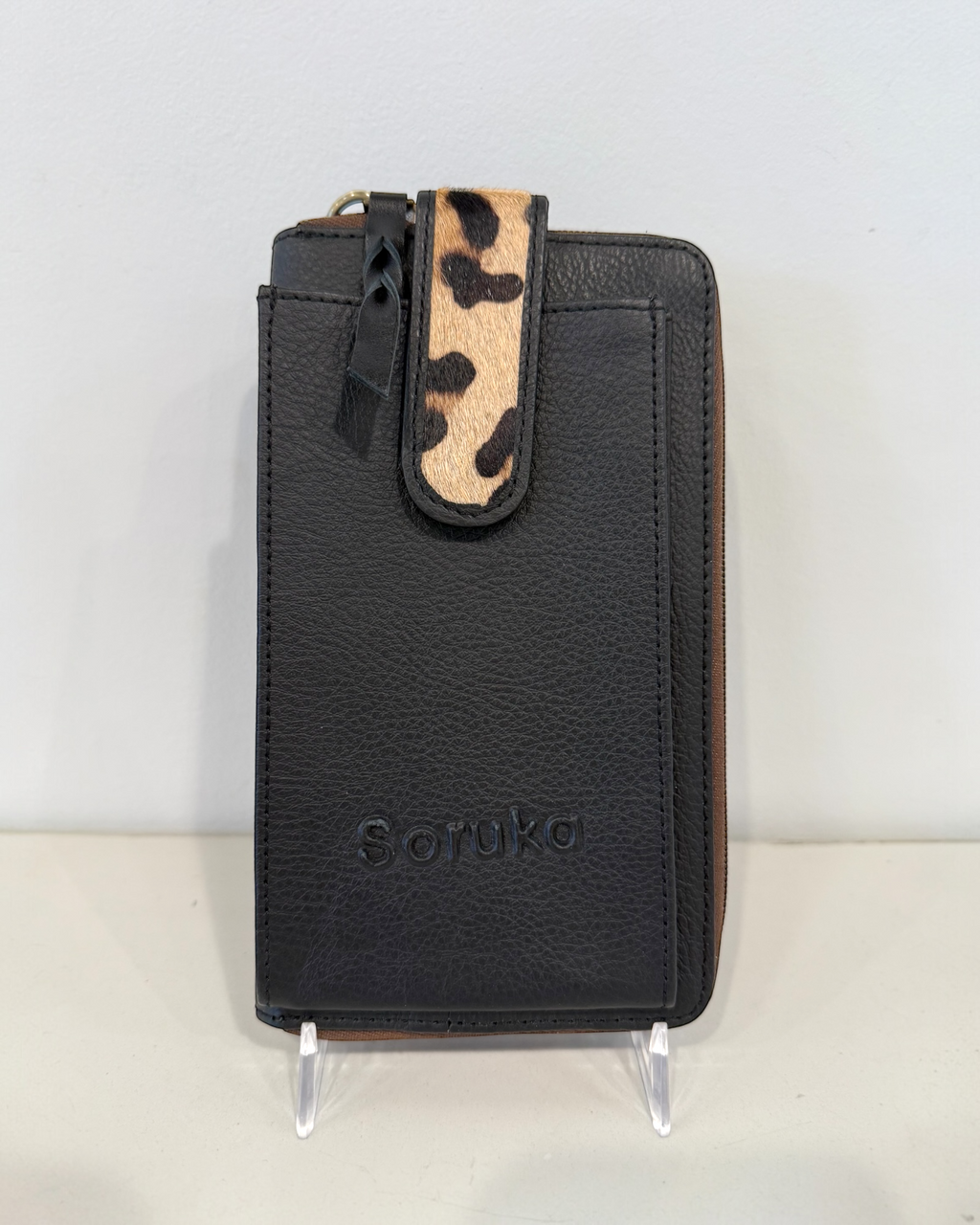KADOU BOUTIQUE Soruka LORI Phone Bag — detail close-up