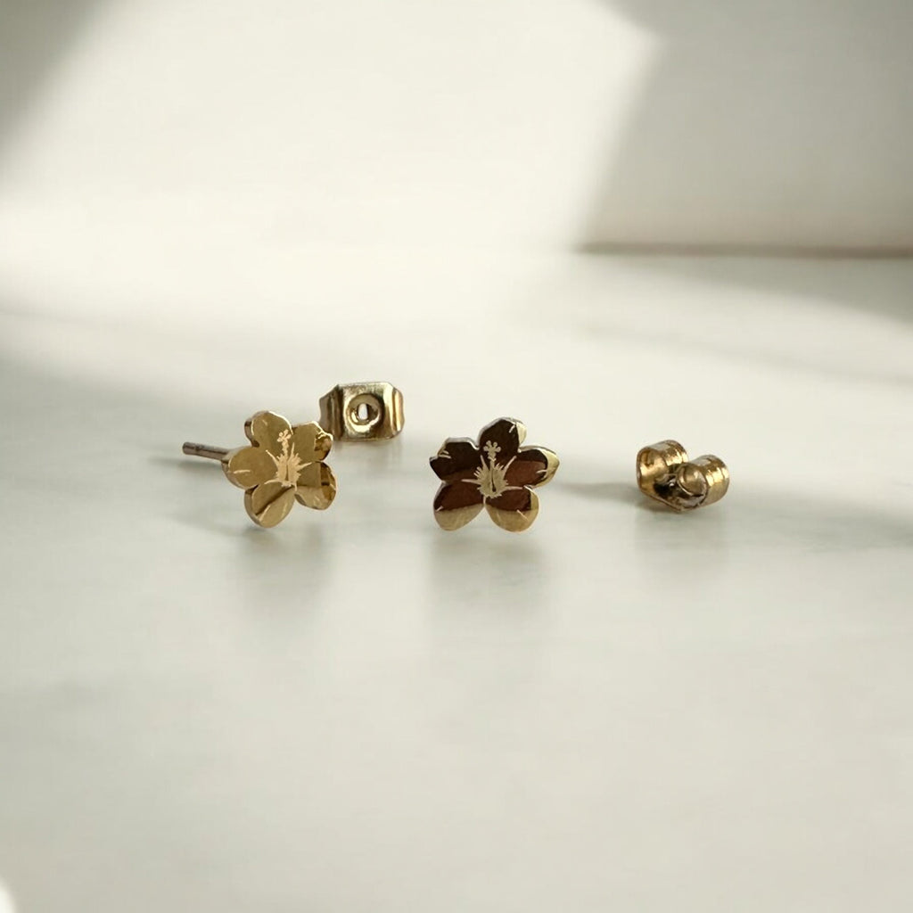 Hibiscus Flower Studs – Plant Dosage LLC