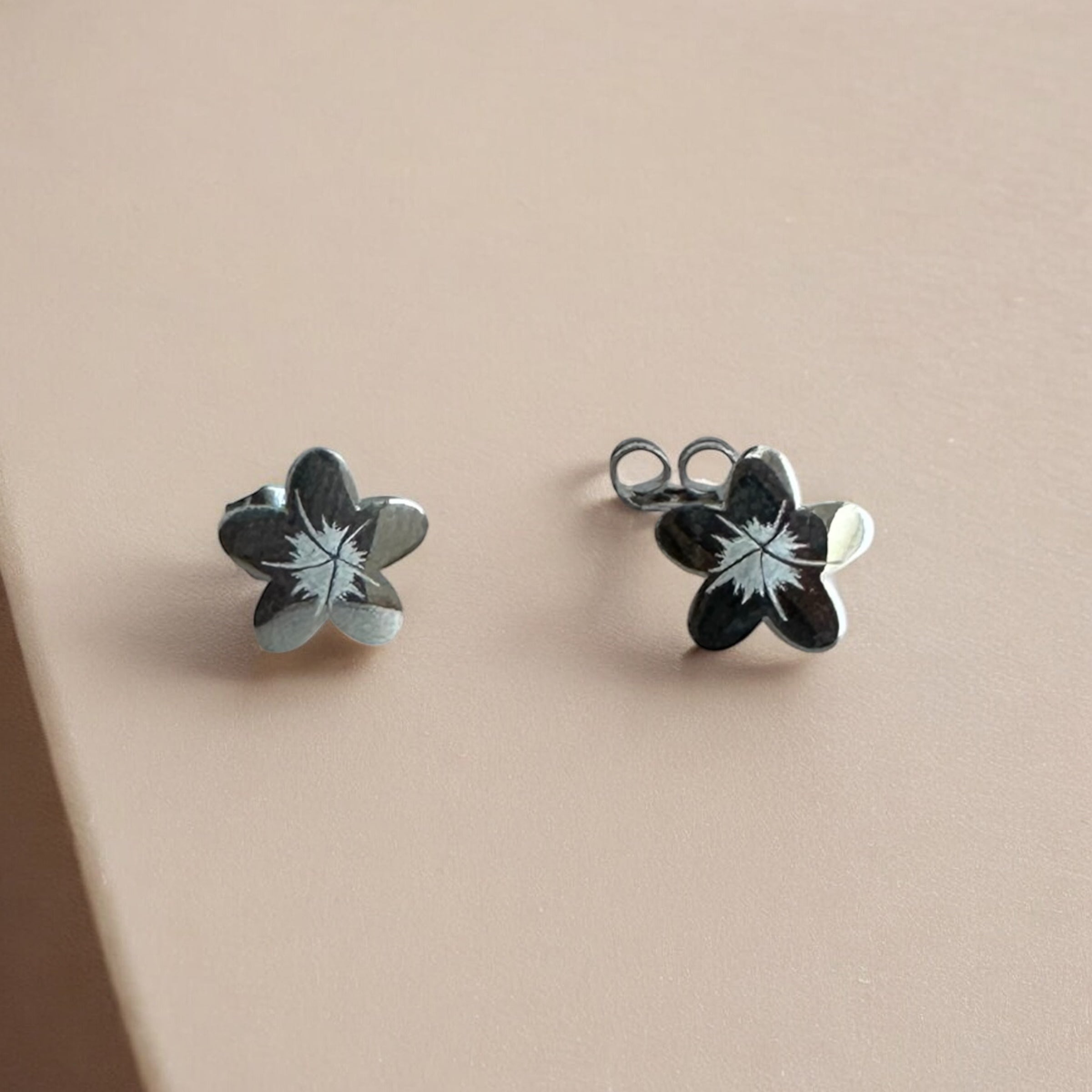 Plumeria Flower Studs – Plant Dosage LLC