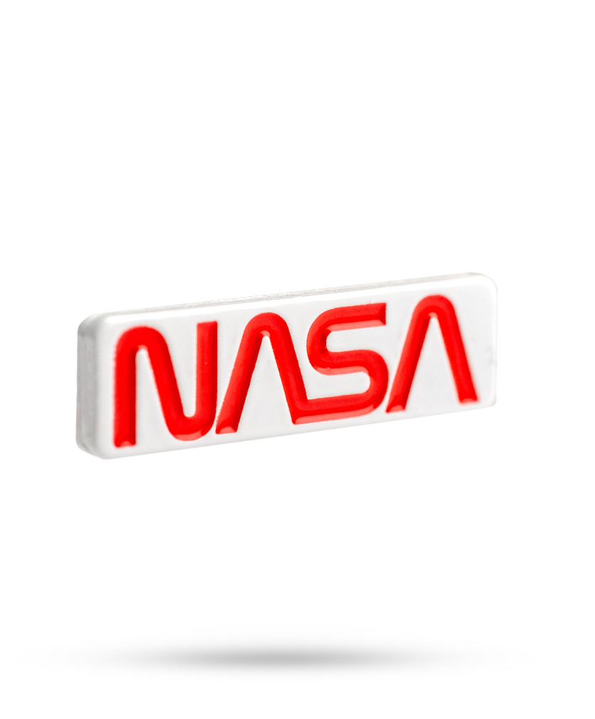 NASA "Worm" Ball Marker – Pins and Aces, view 2