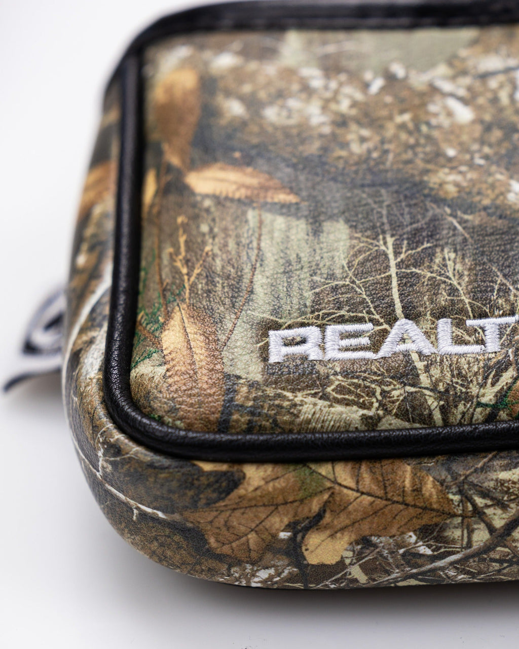 Realtree - Mallet Cover – Pins and Aces, view 6