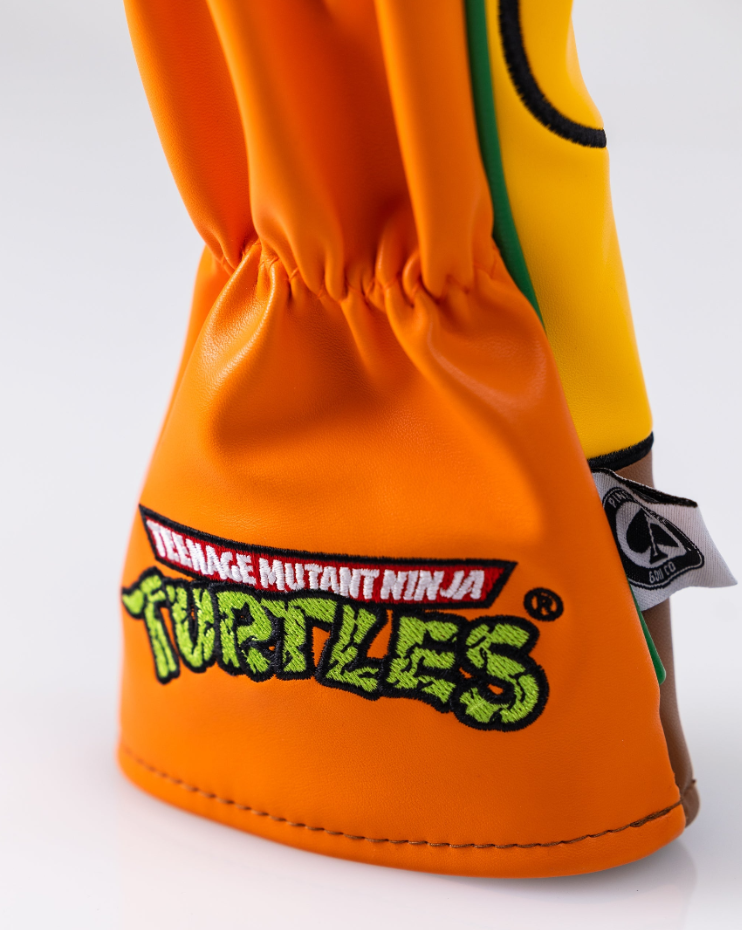 TMNT - Michelangelo Hybrid Cover – Pins and Aces, view 9
