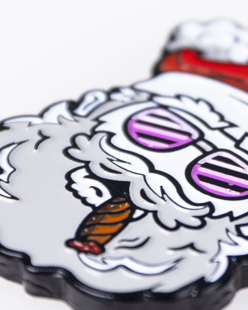 Santa the Degenerate Ball Marker – Pins and Aces, view 6